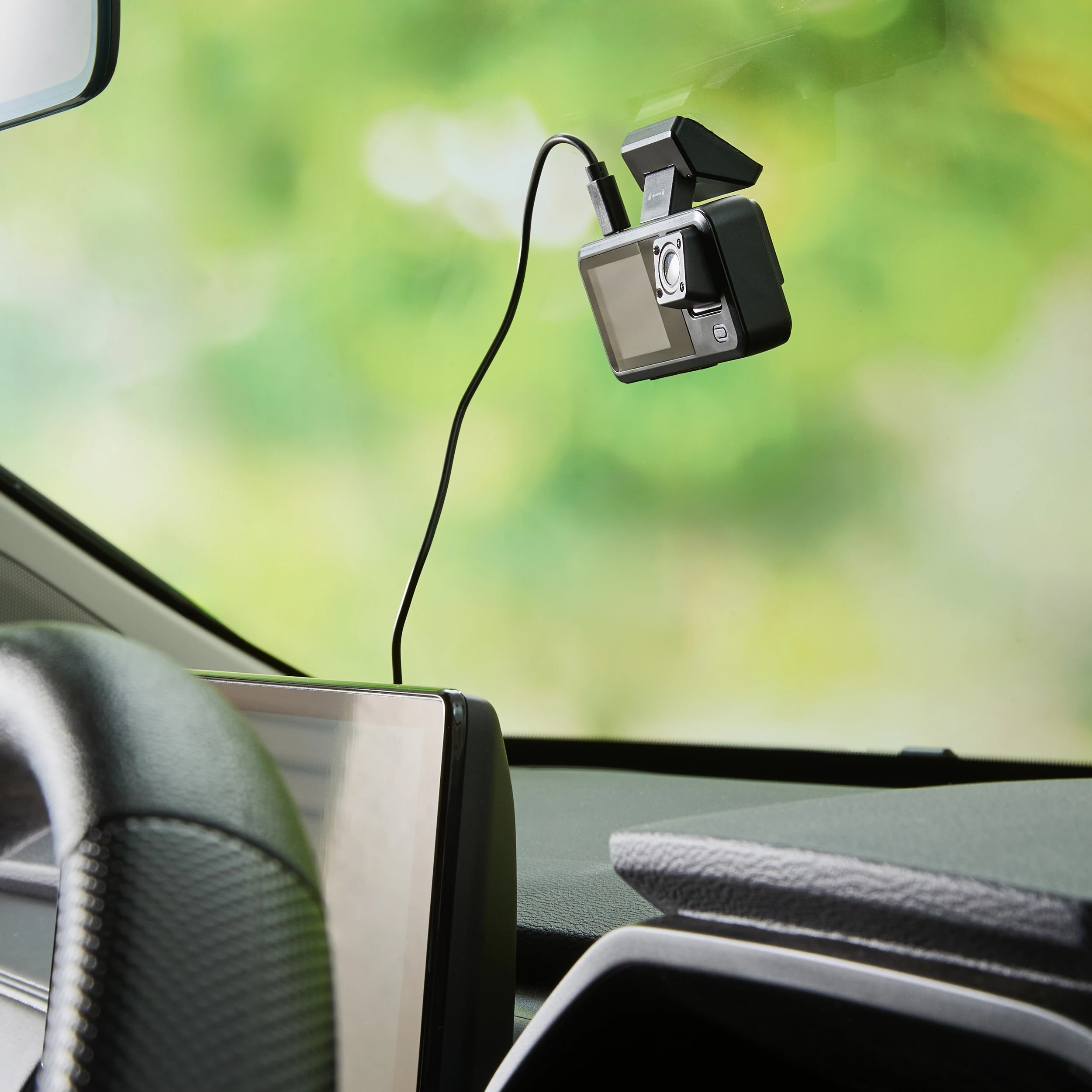 1 3 Lens Dash Camera, 1 of 10