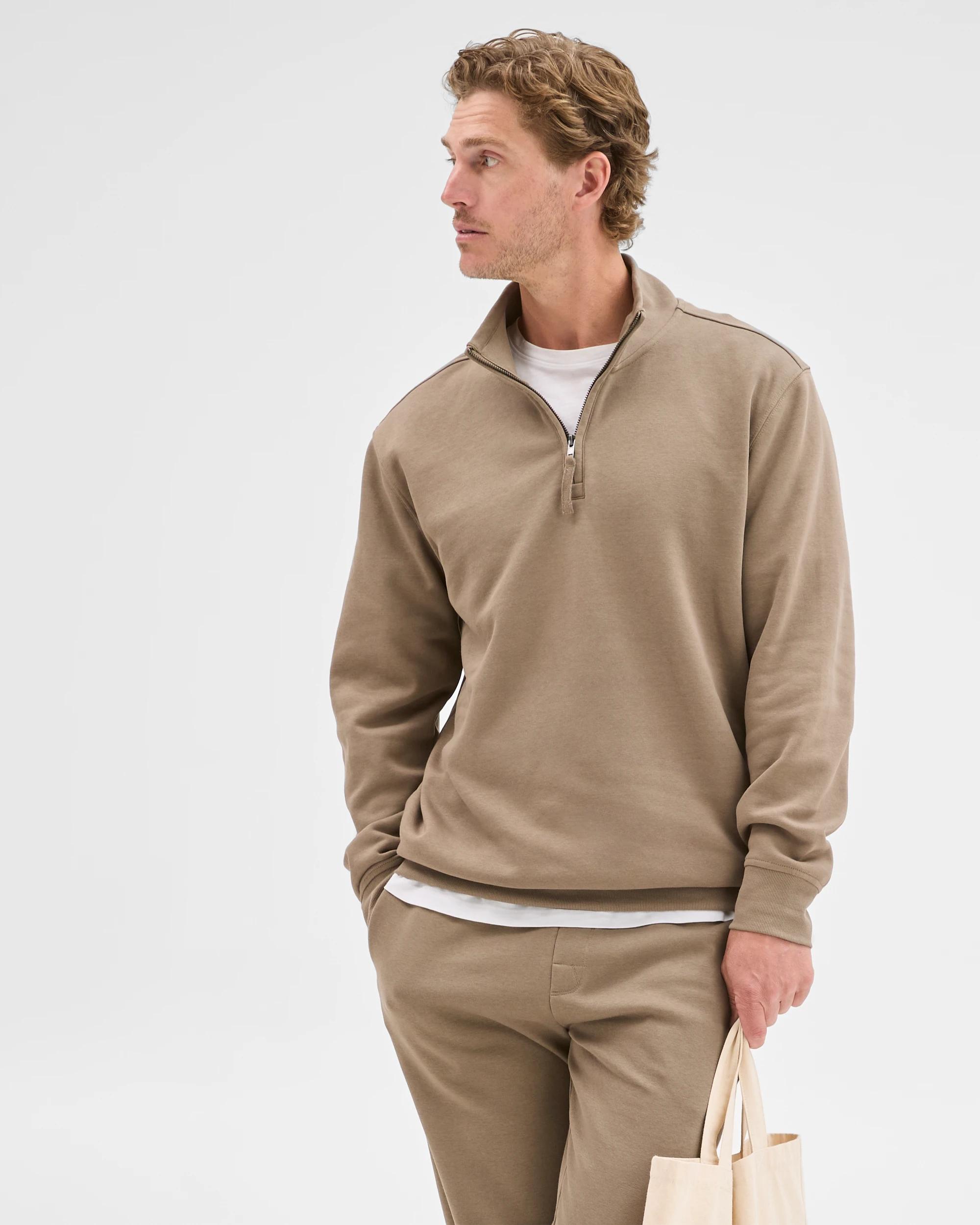 4 Target Man Australian Cotton Blend Fleece 1/2 Zip Top MUSHROOM, 4 of 8