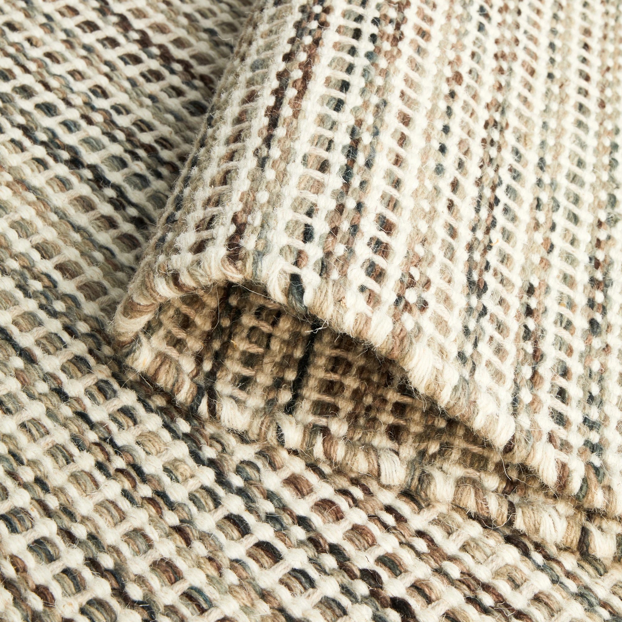 9 Common Ground Rugs Nordica 310 320x230cm - Extra Large Wool Rug - Beige, 9 of 9