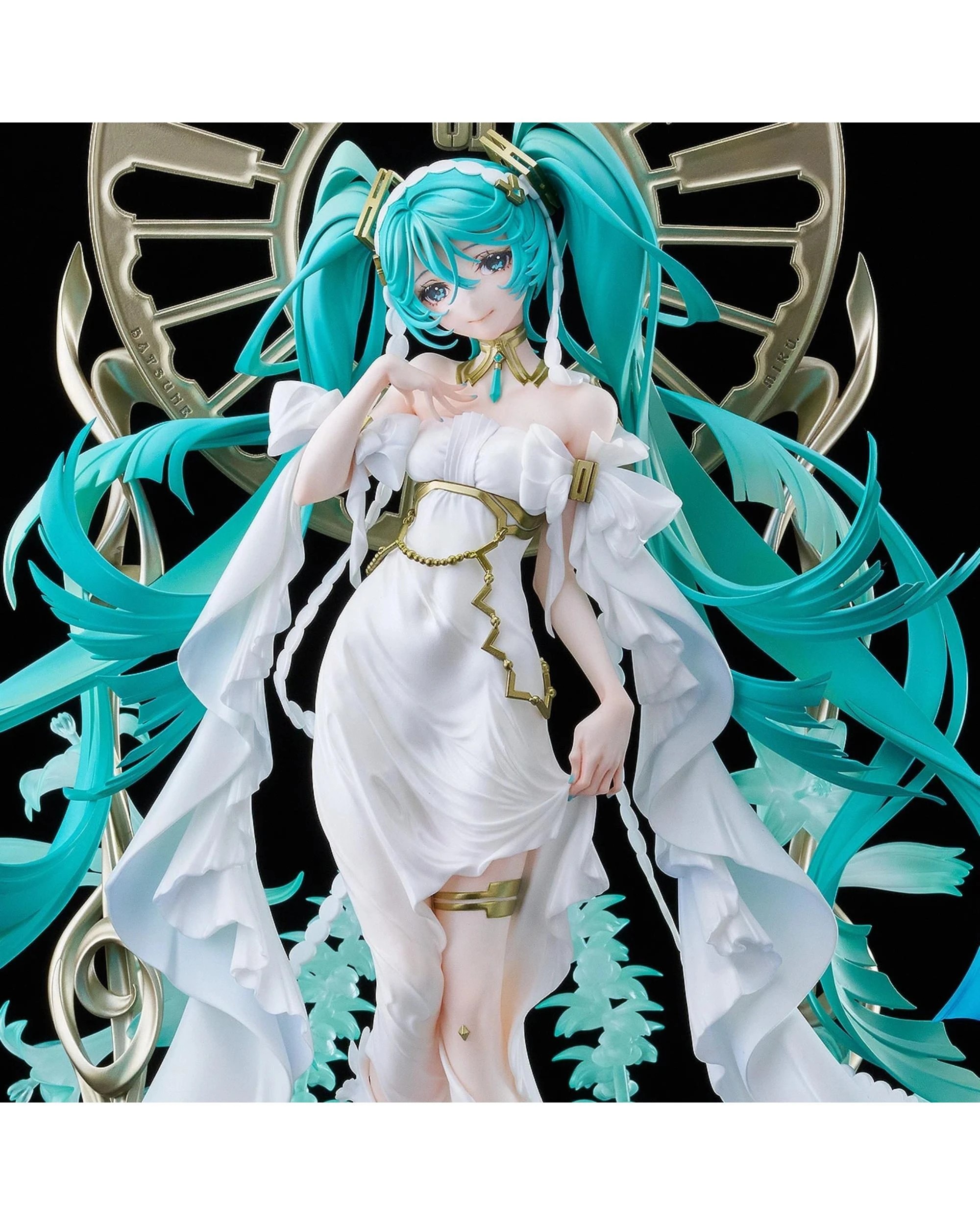 2 Character Vocal Series 01 Hatsune Miku feat. Yoneyama Mai 1:7 PVC Figure, 2 of 5