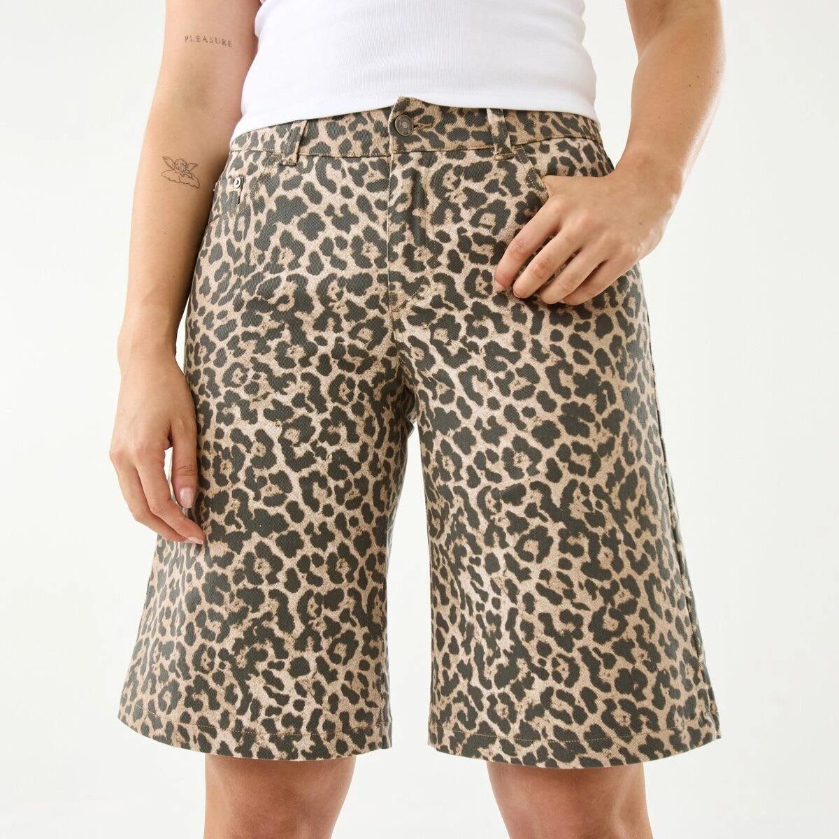 1 Leopard Jorts Leopard, 1 of 6