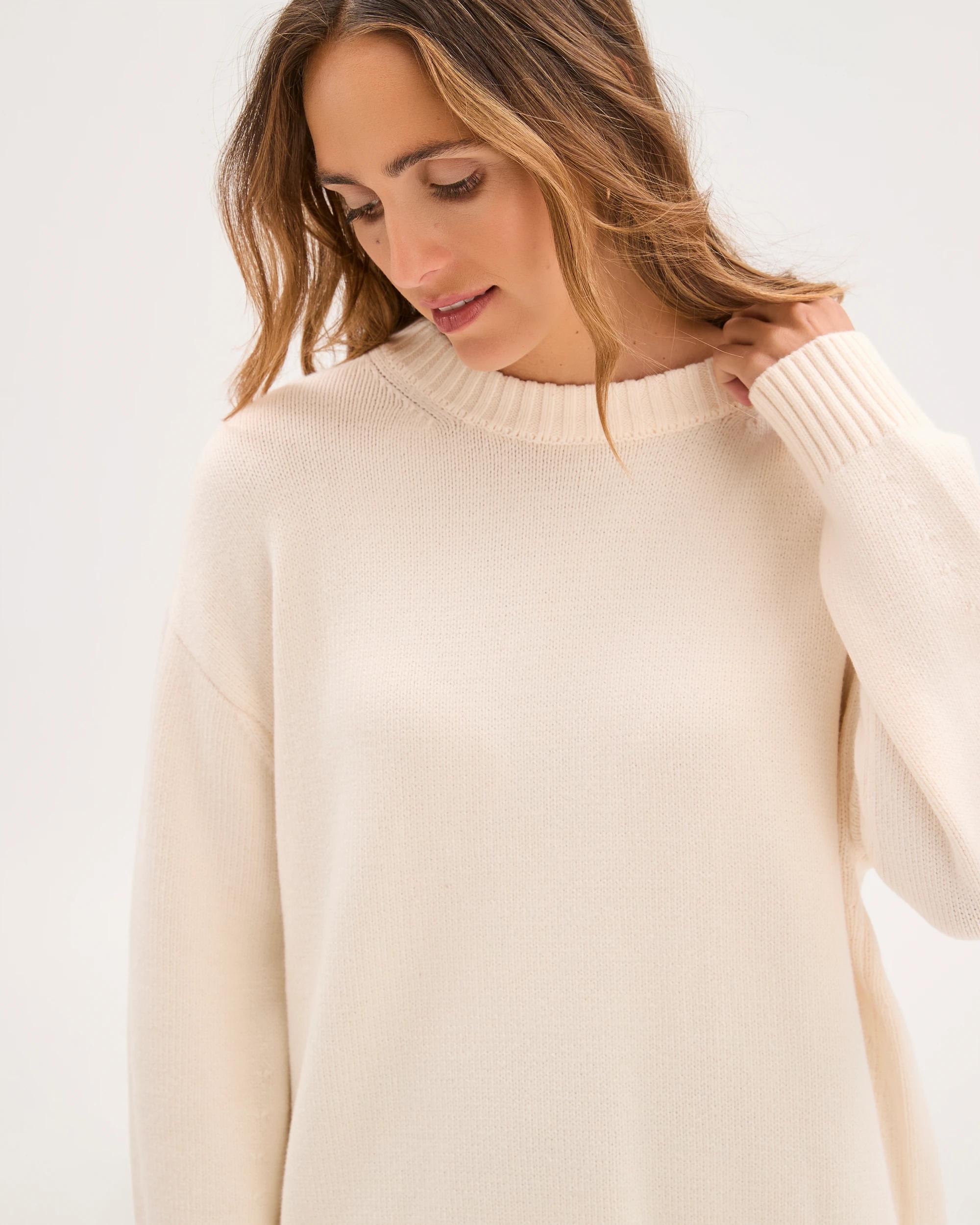 4 Target Woman Australian Cotton Blend Oversized Jumper PEARL, 4 of 7