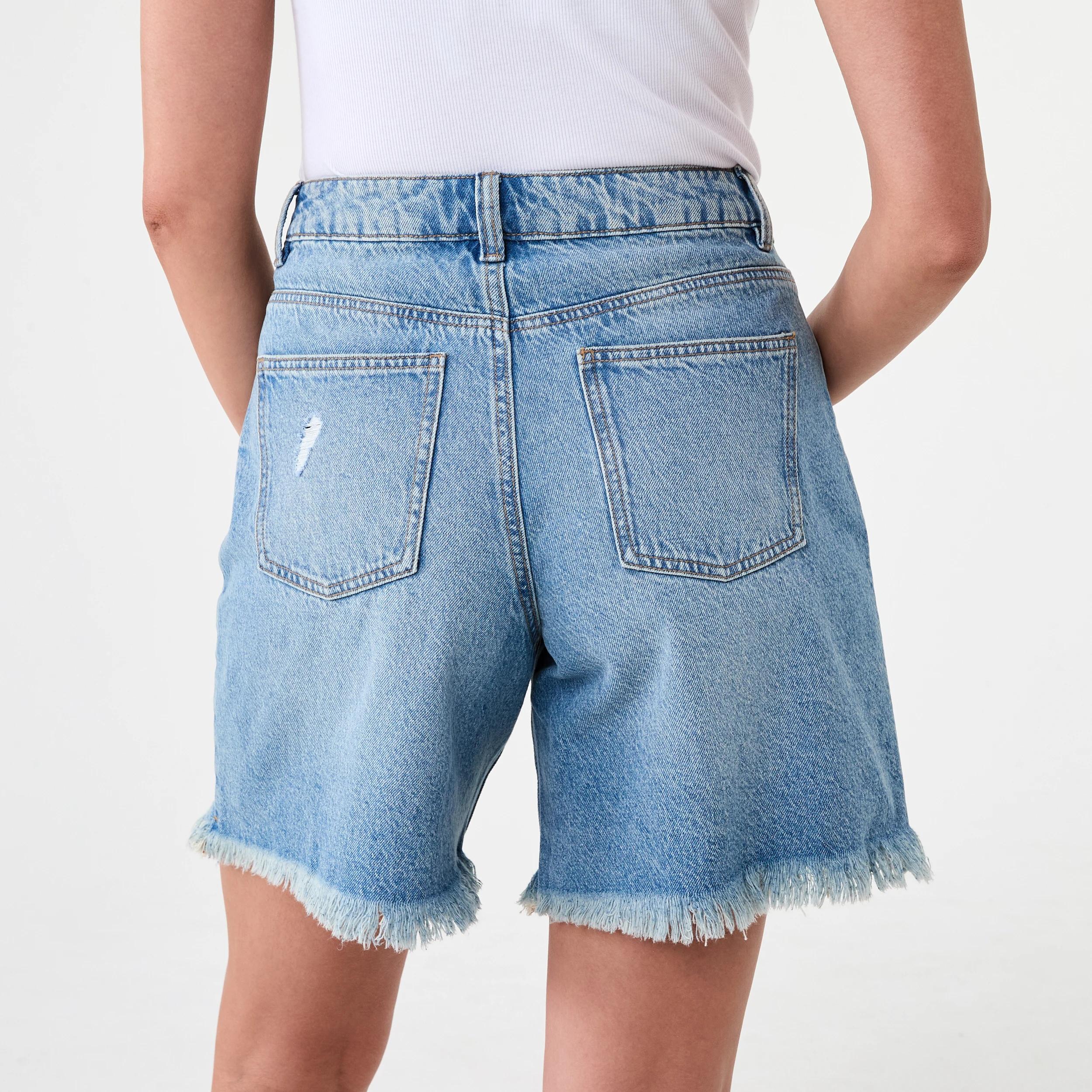 3 Distressed Denim Bermuda Shorts Mid Wash, 3 of 7