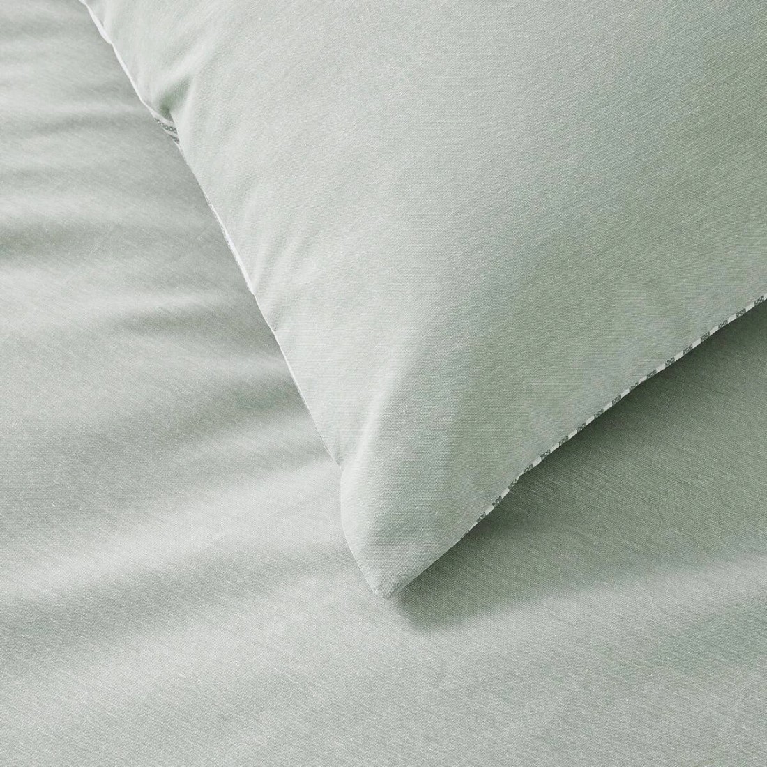 4 Chambray Cotton Rich Reversible Quilt Cover Set - Double Bed, Seagrass, 4 of 7