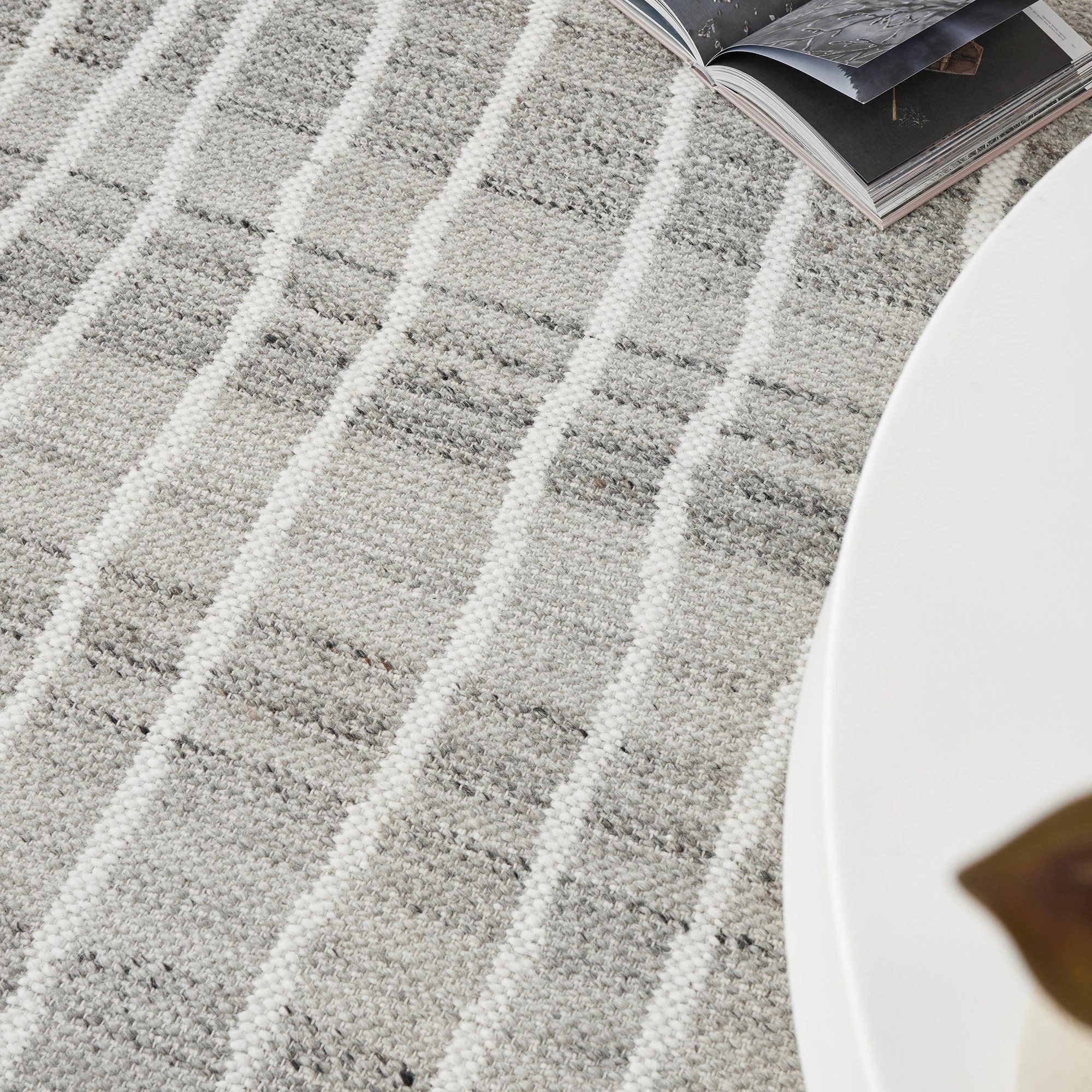 7 Common Ground Rugs Fjord Lucas 280x190 Rug - Silver, 7 of 7