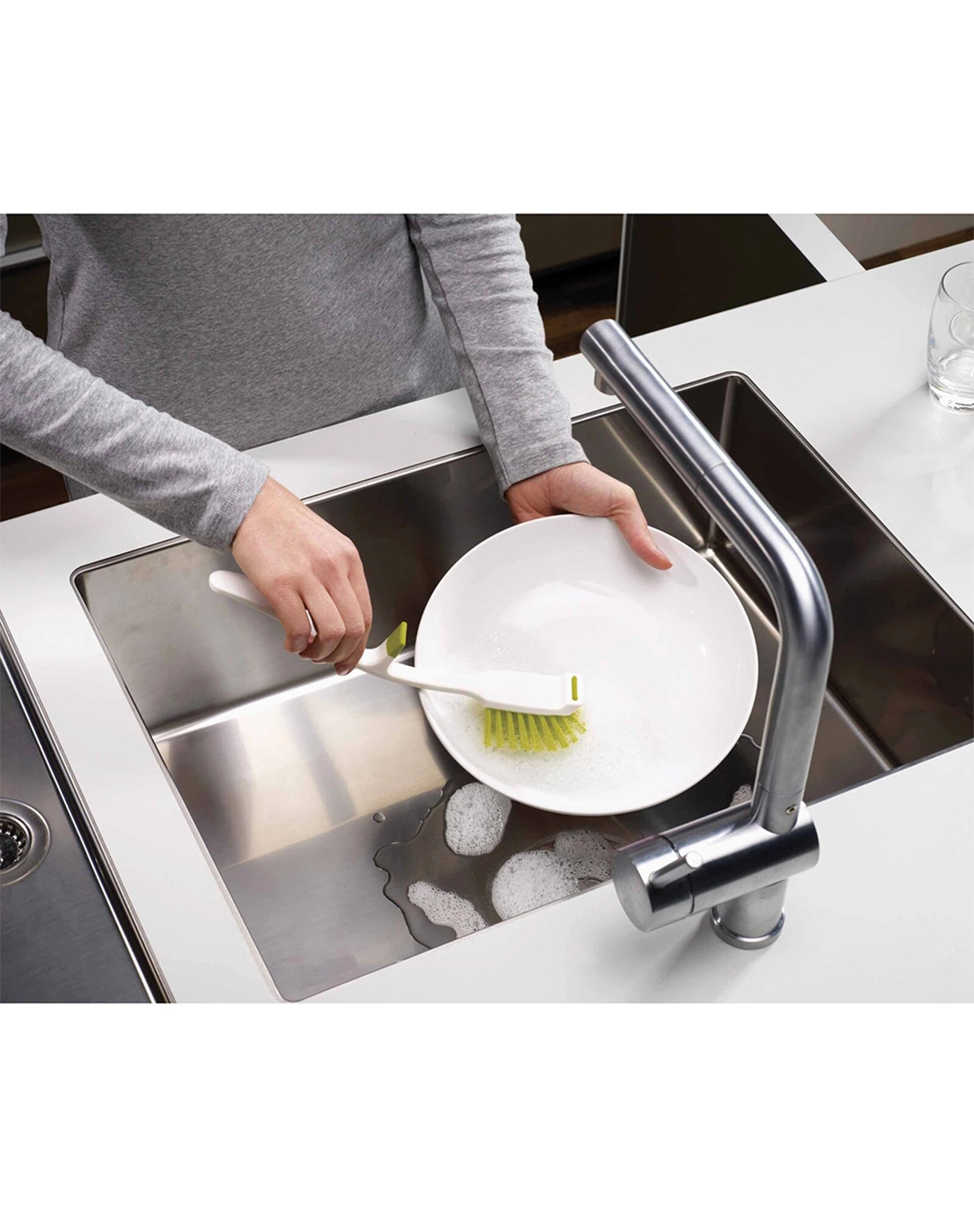 4 Joseph Joseph Edge 29cm Curved Dish Brush With Integrated Sink Rest Pan - Green, 4 of 4
