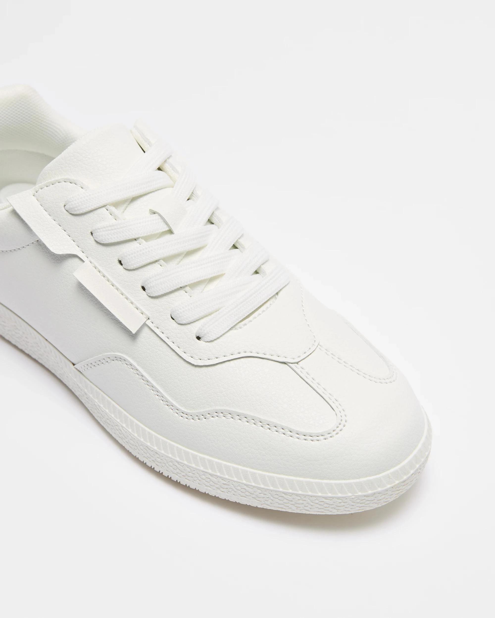 2 Target Womens Sneaker - The Tango WHITE, 2 of 3