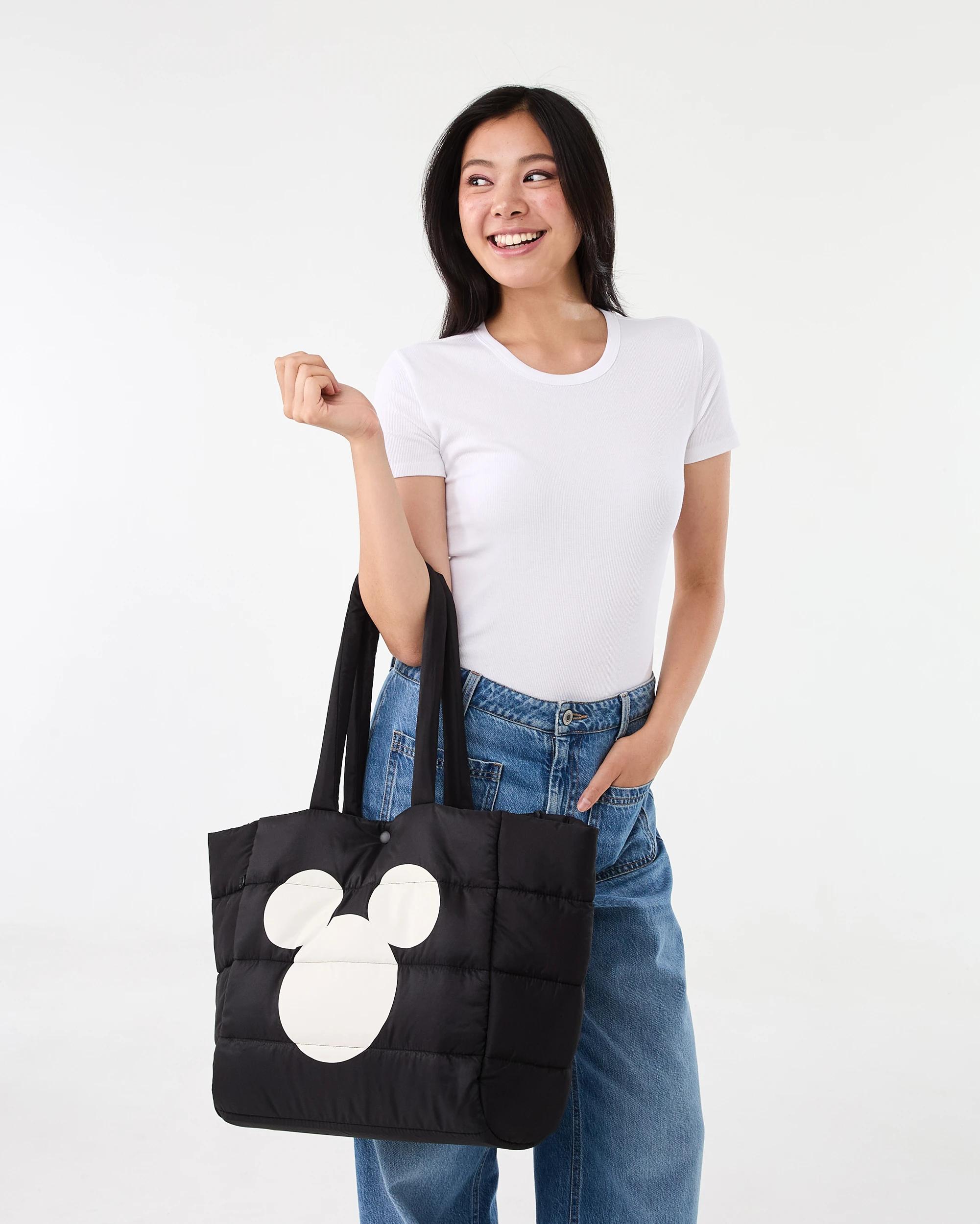 5 Mickey Mouse License Padded Nylon Tote Bag Mickey, 5 of 6