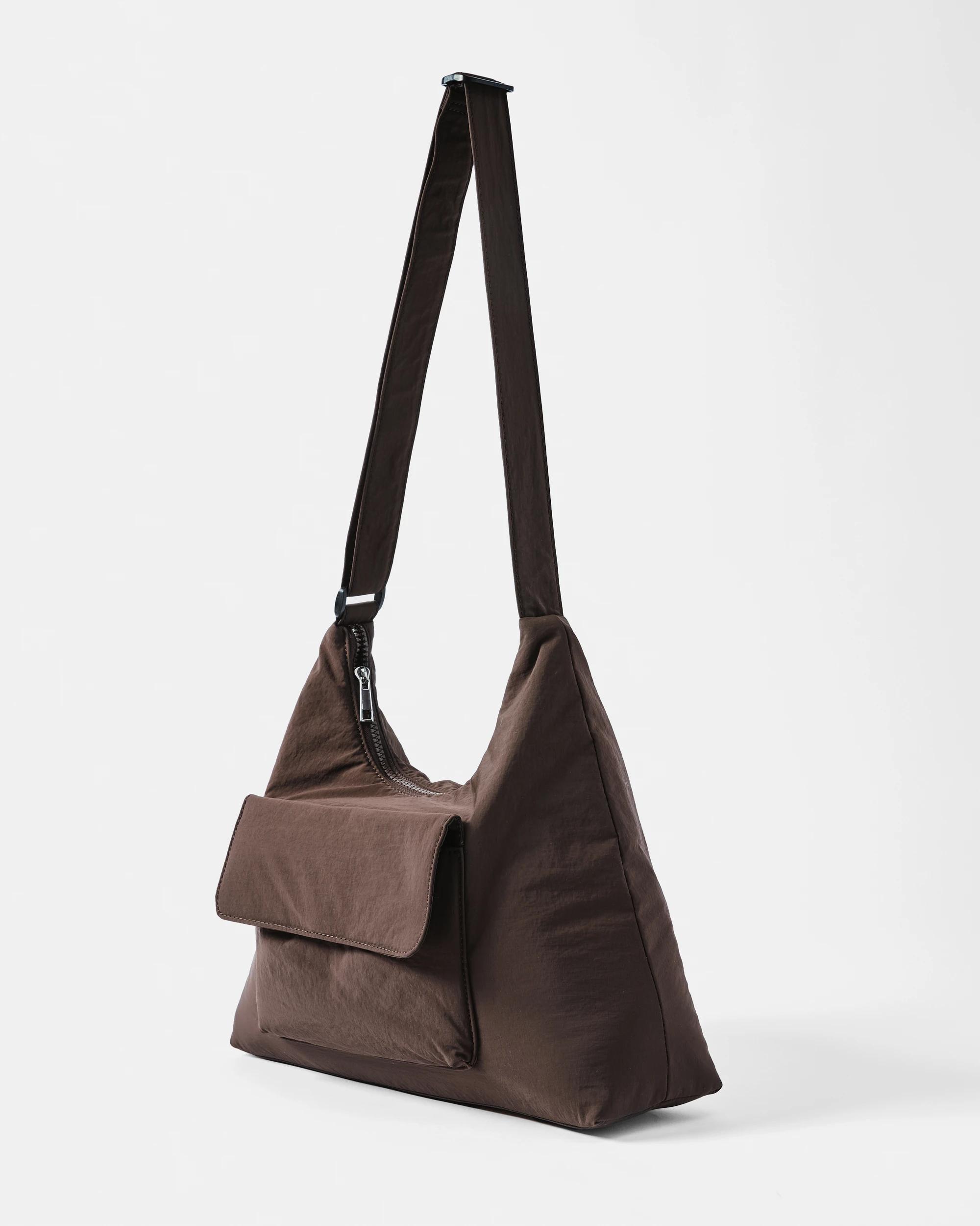 2 Everyday Nylon Crossbody Bag Deep Choc, 2 of 4
