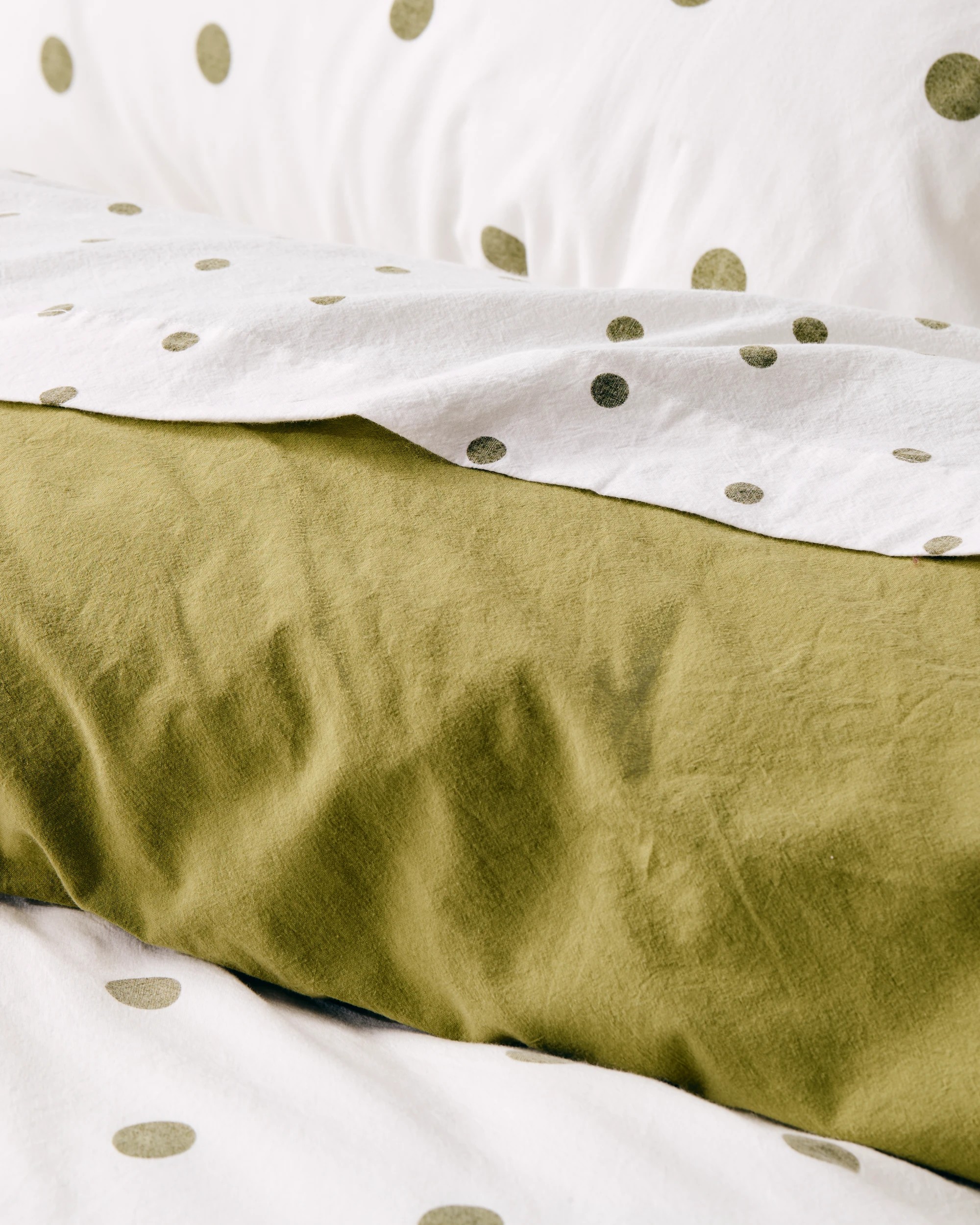5 Arlo Polka Dot Stonewash Cotton Quilt Cover Set - Queen Bed - Green, 5 of 10