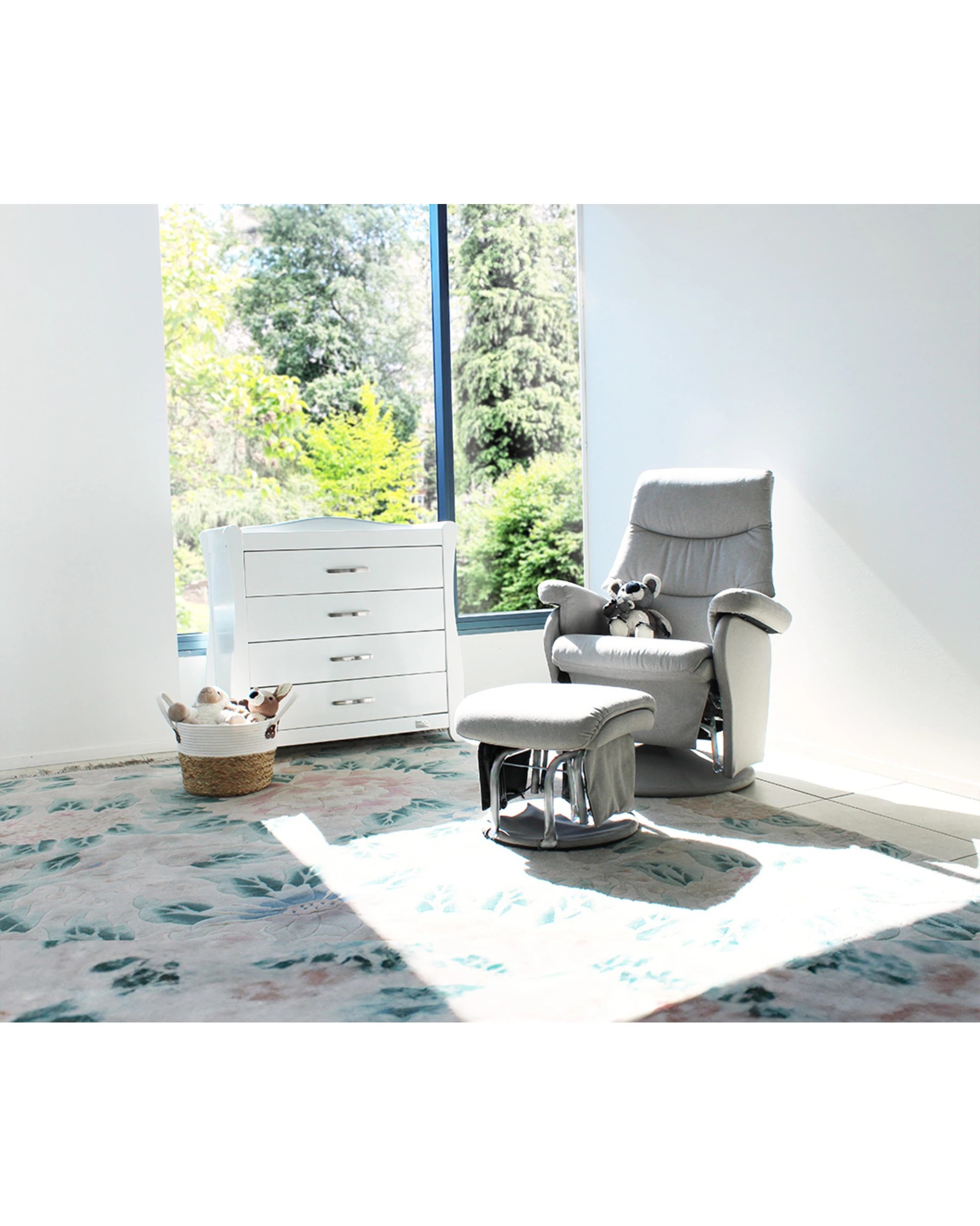 3 Babyhood Manhattan Feeding Glider Chair & Ottoman - Steel Grey, 3 of 3