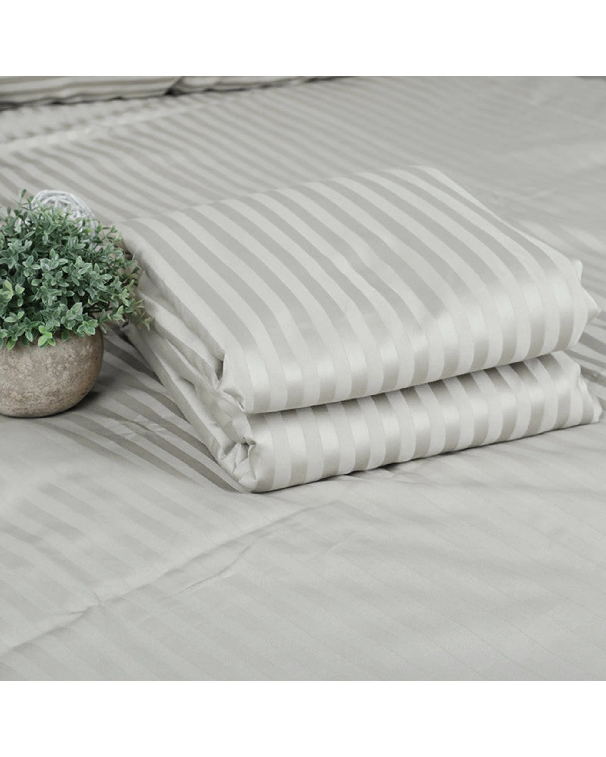 3 Cotton More 650TC 1cm Sateen Striped Quilt Cover Set 100% Cotton Double Light - Grey, 3 of 6