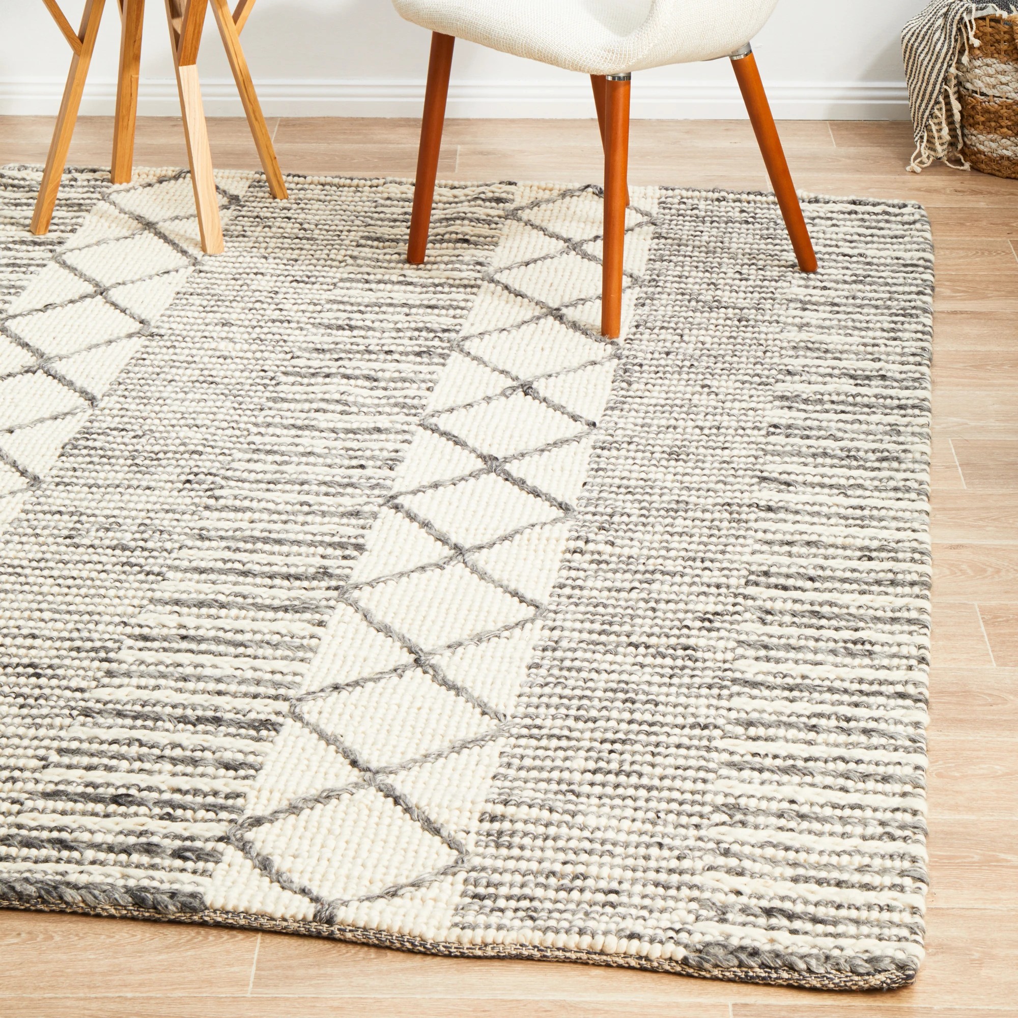 3 Common Ground Rugs Nordica 316 280x190cm - Large Plain & Textured Rug - Silver, 3 of 8
