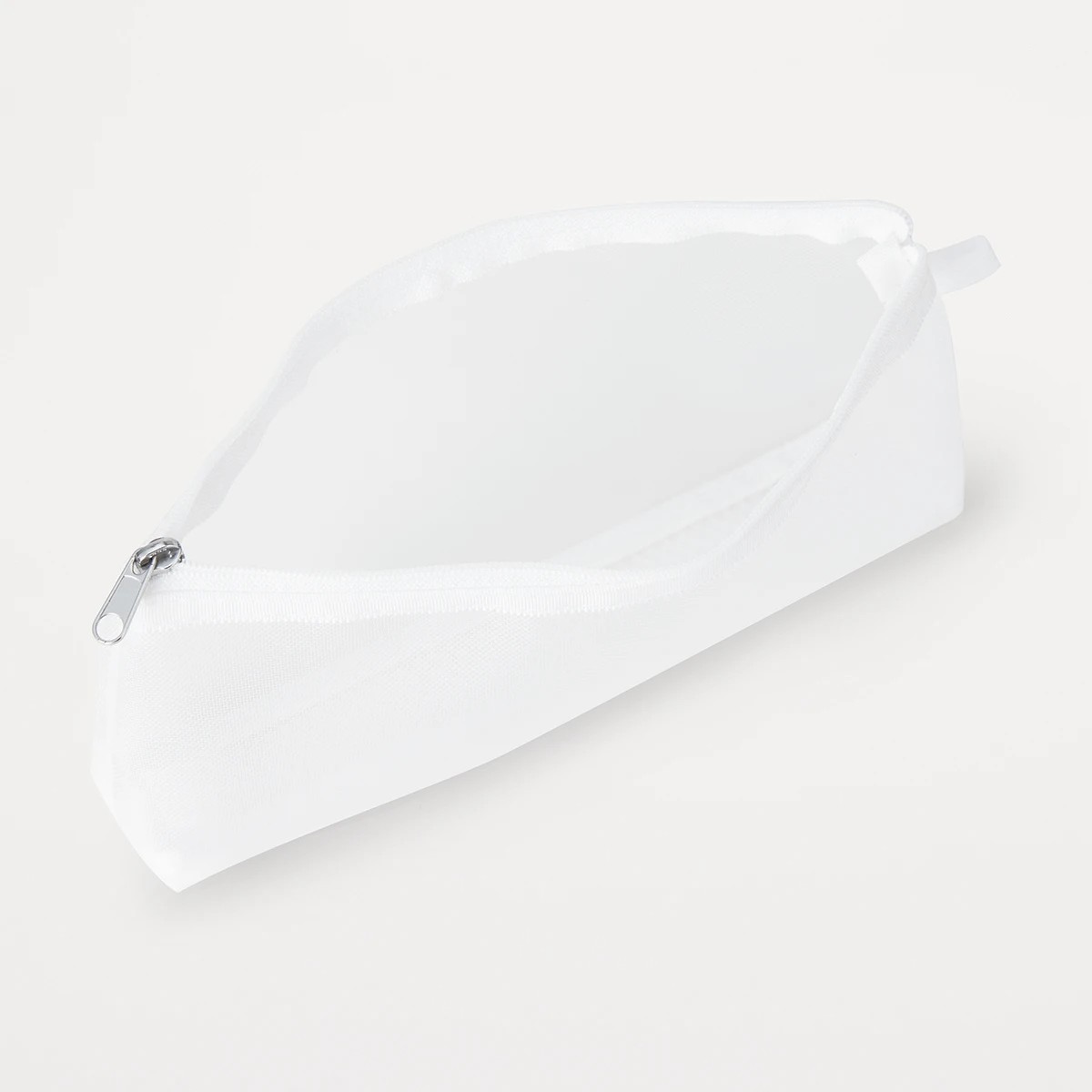 1 Travel Bag, 1 of 3