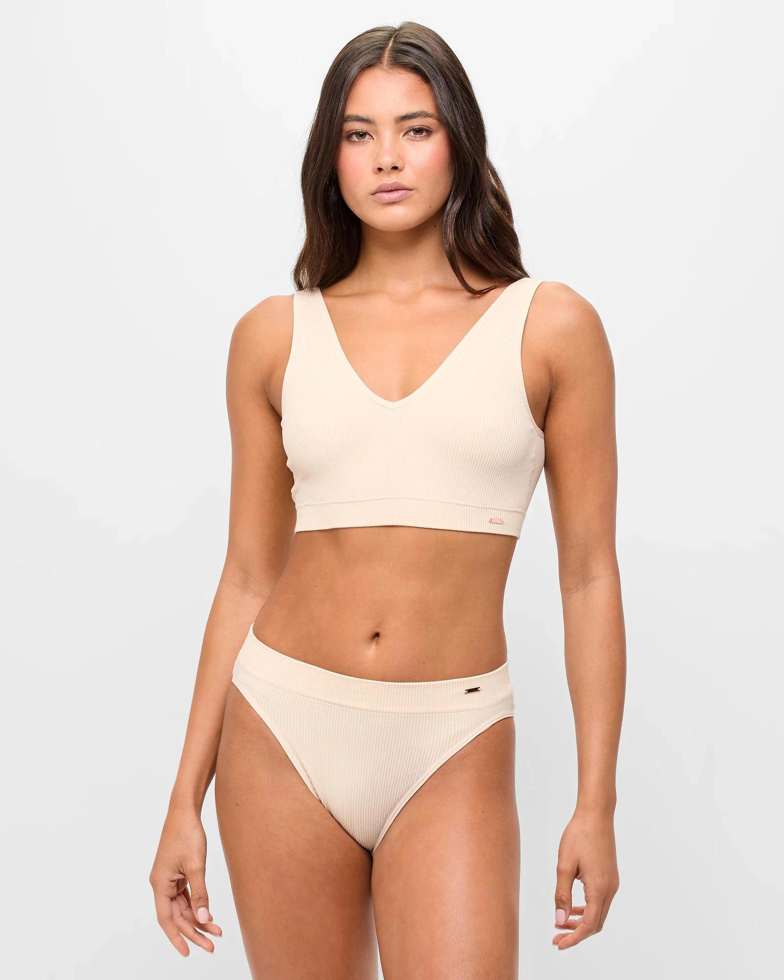 2 Lily Loves Ribbed Seamfree Plunge Crop Top SHELL, 2 of 4