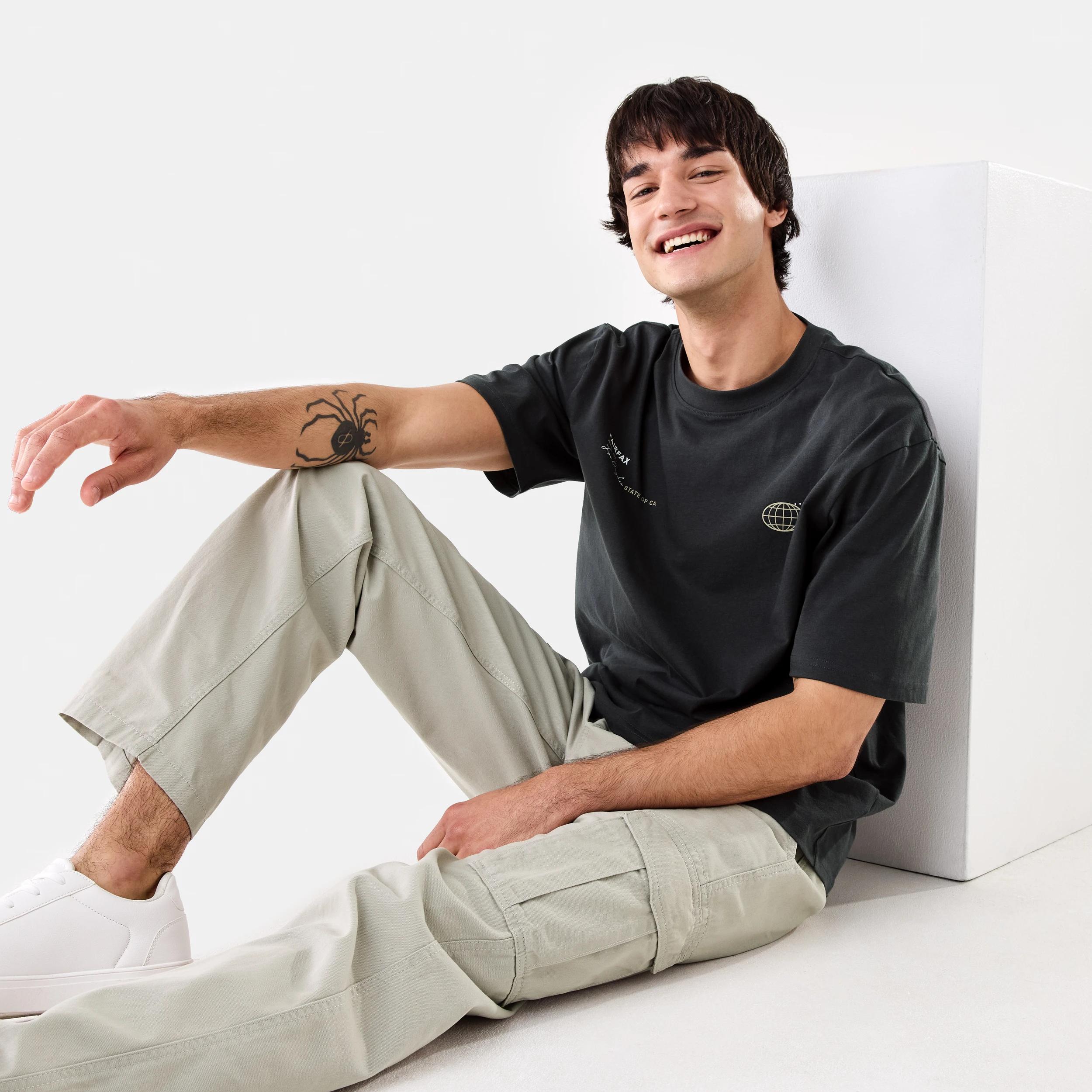 10 Oversized Print T-shirt Fairfax, 10 of 10