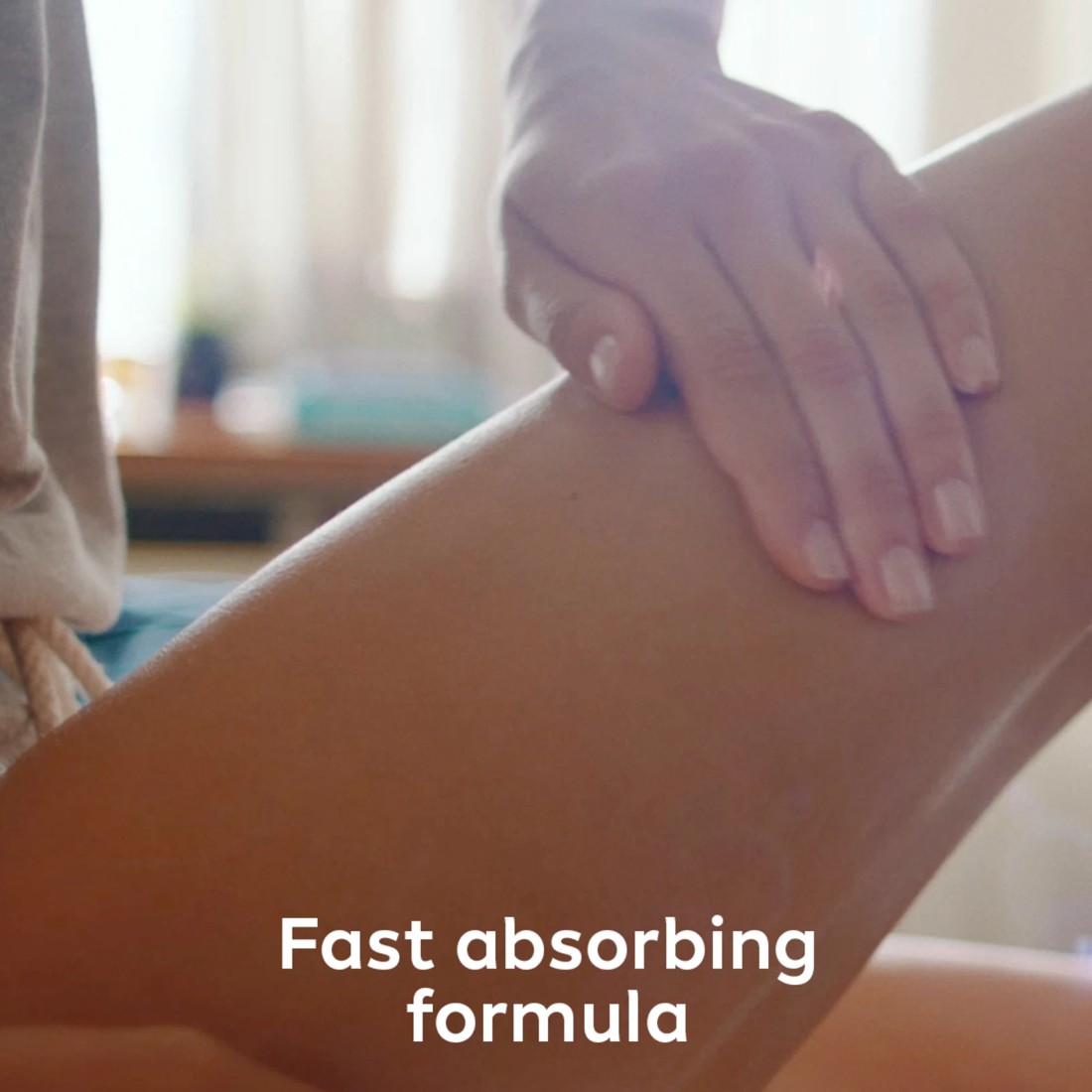 5 Nivea Rich Nourishing Body Lotion 75ml - Natural Almond Oil and Vitamin E, 5 of 7