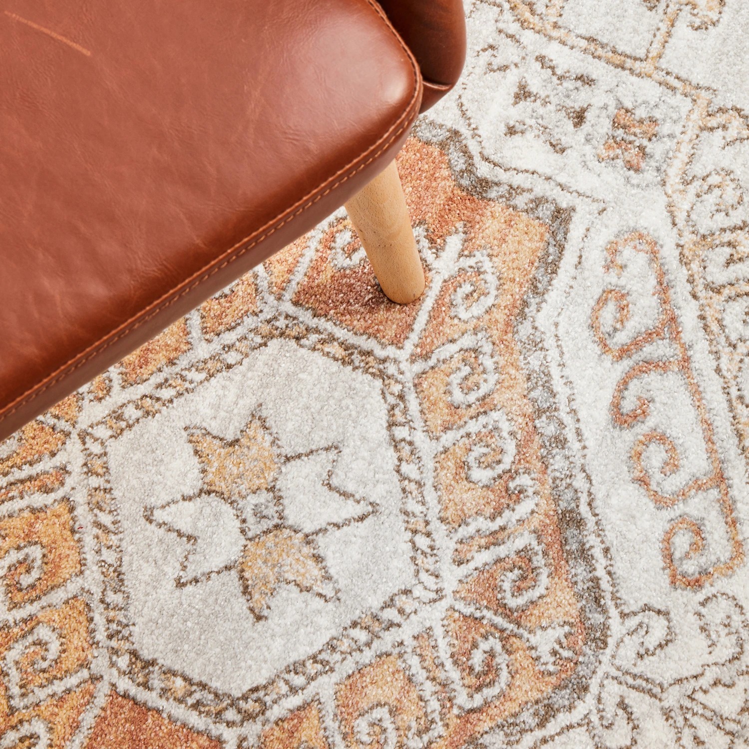 8 Common Ground Rugs Elite Caitlen 150x150cm - Small Round Power Loomed Pet Friendly Rug - Natural, 8 of 9
