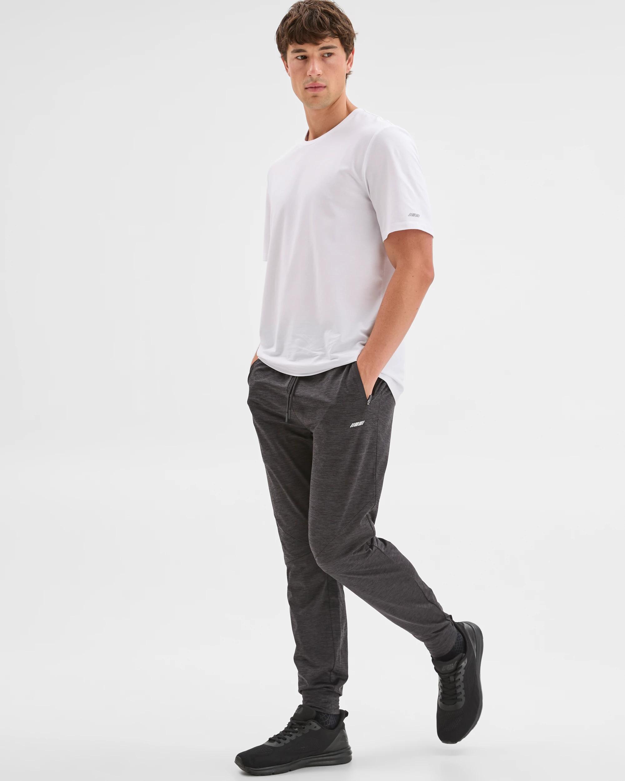 3 Target Active Panelled Trackpants BLACK, 3 of 5