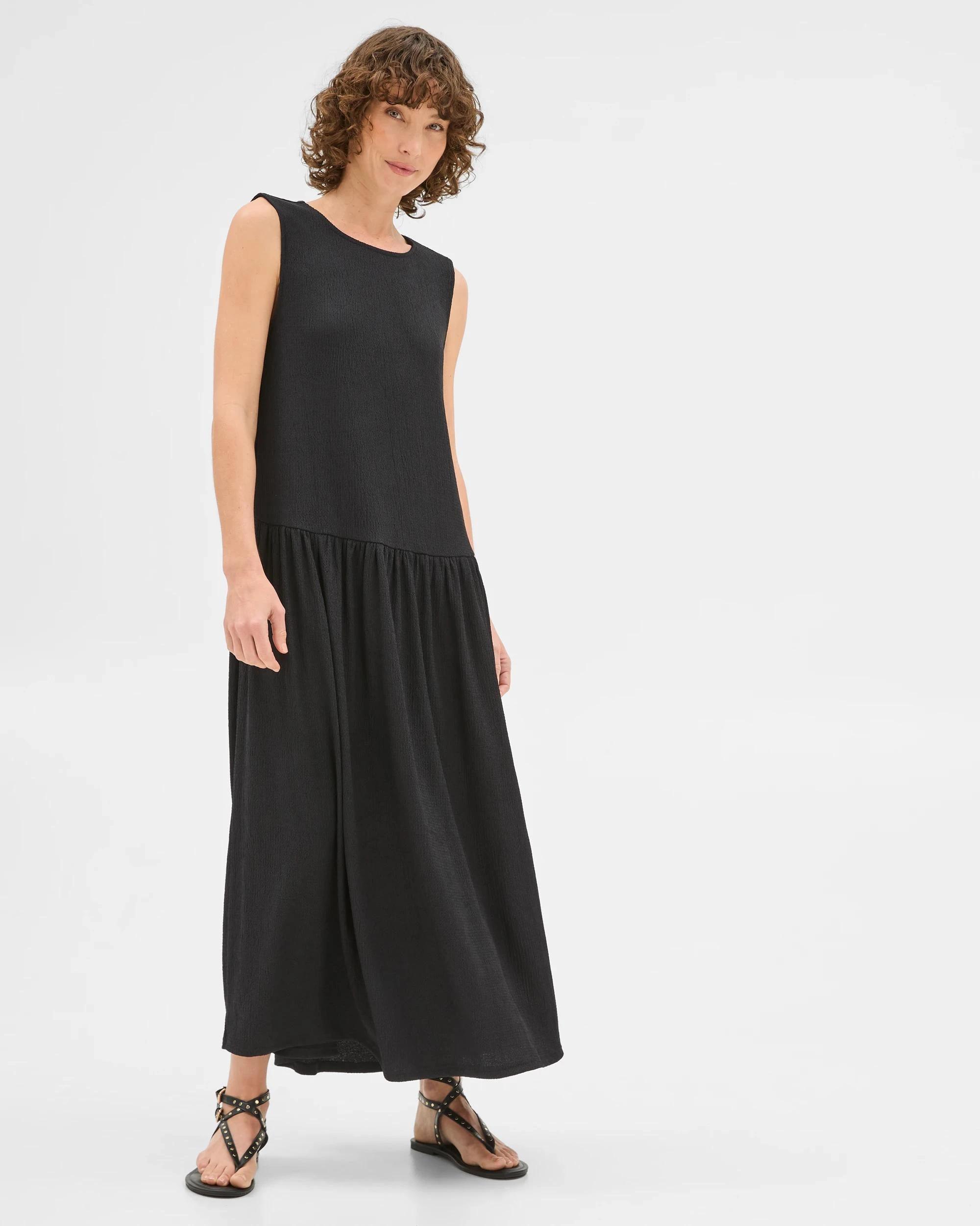 3 Target Woman Textured Drop Waist Midi Dress BLACK, 3 of 7