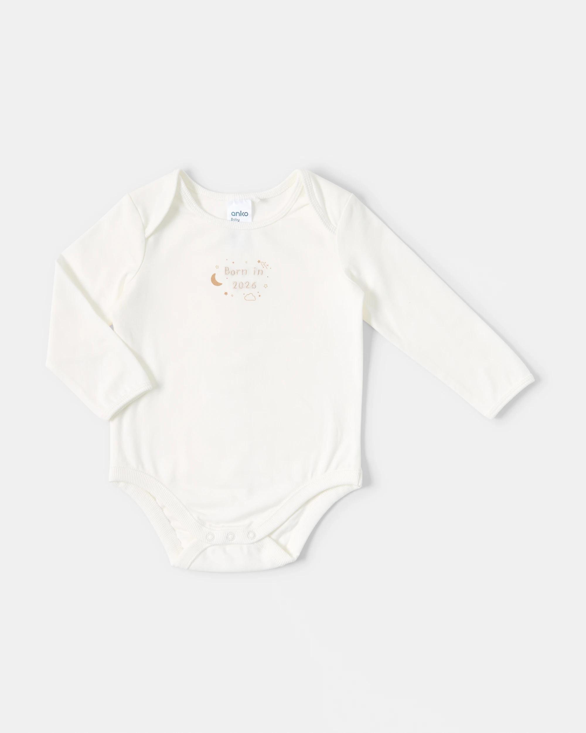 3 3 Piece Newborn 2026 Set Egr Star, 3 of 8