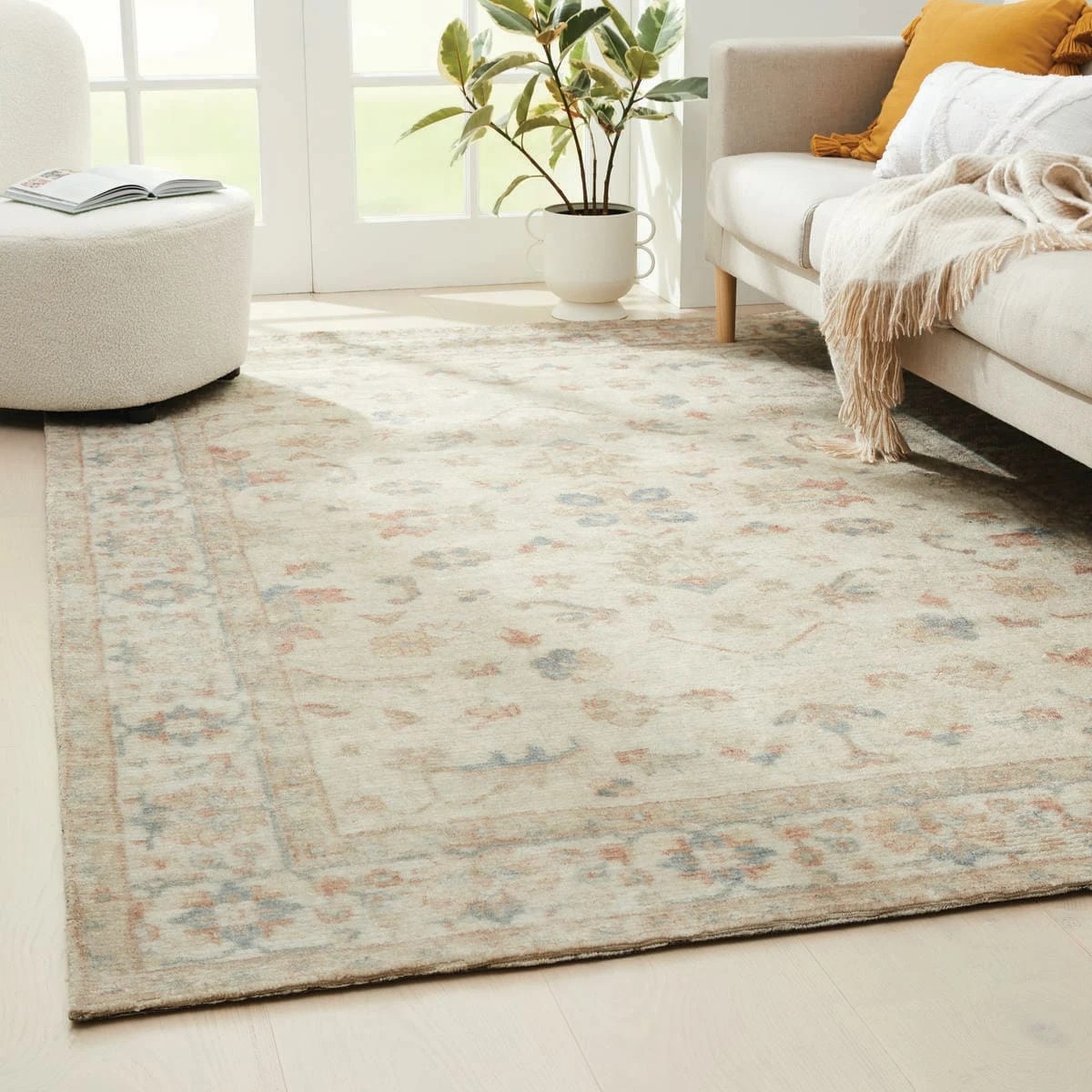 1 Leyla Rug - Extra Large - 270cm x 180cm, 1 of 7