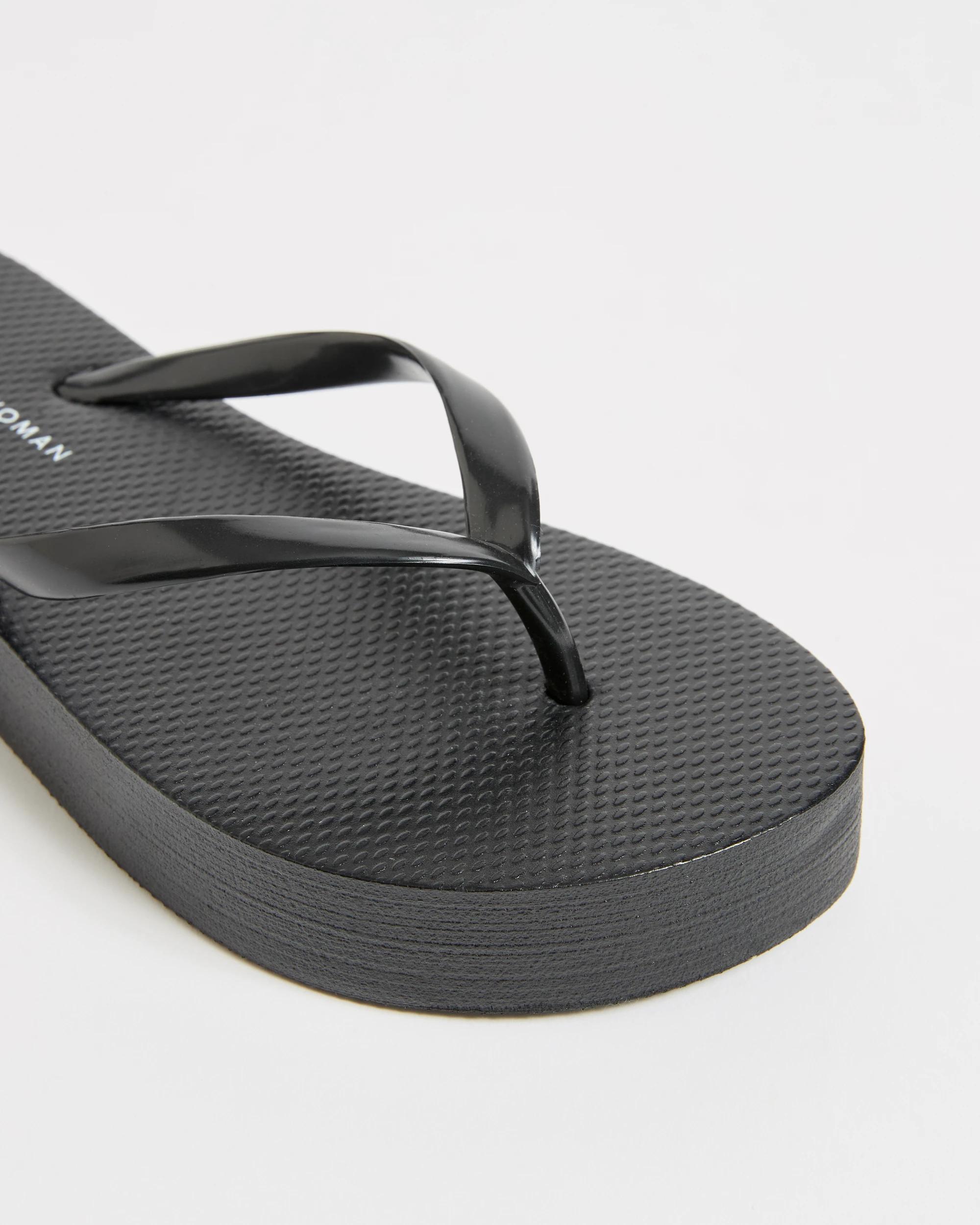 3 Target Woman Sarah Square Toe Flatform Thongs BLACK, 3 of 3