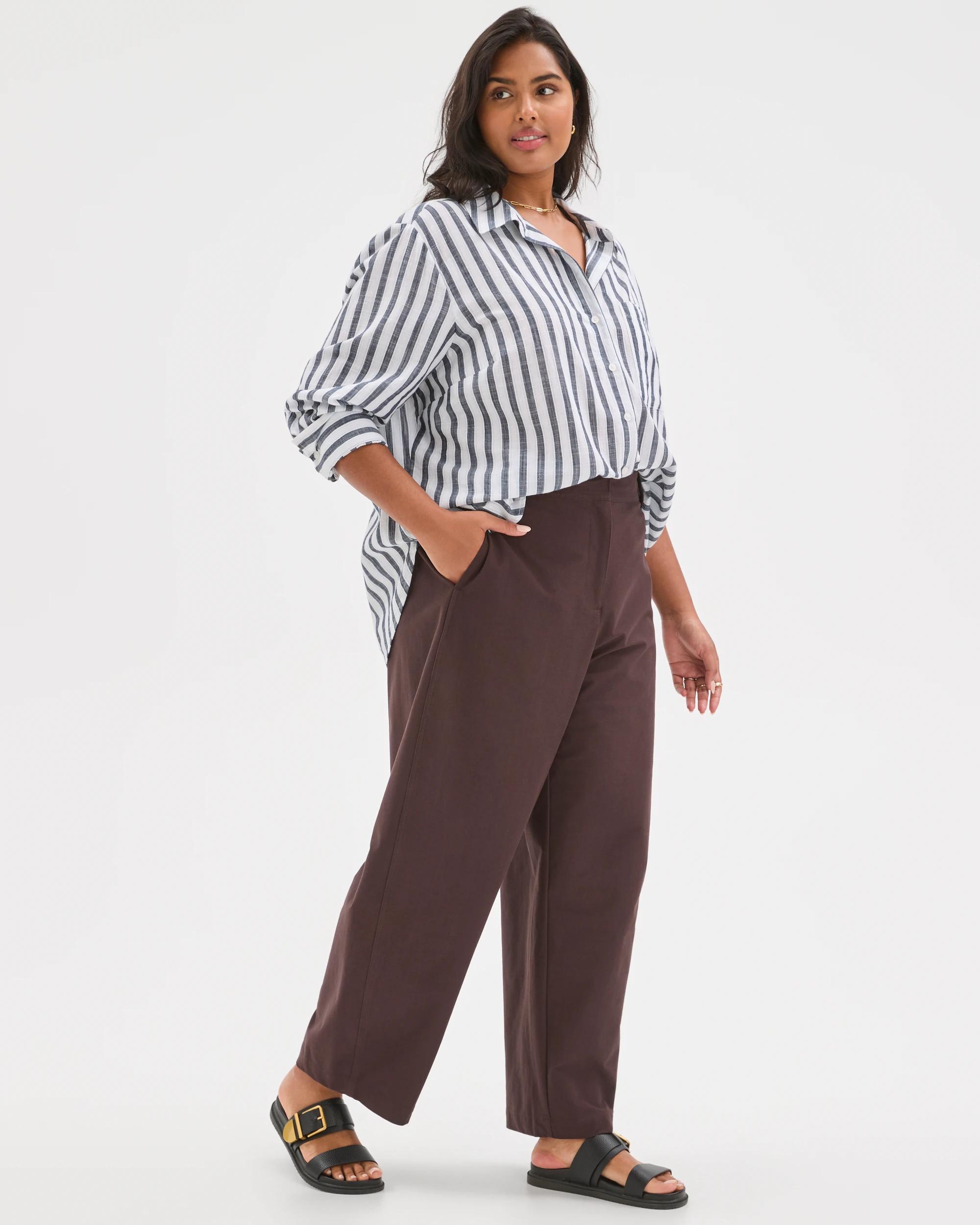 2 Target Curve Plus Size Forward Seam Barrel Leg Pants CHOCOLATE PLUM, 2 of 7