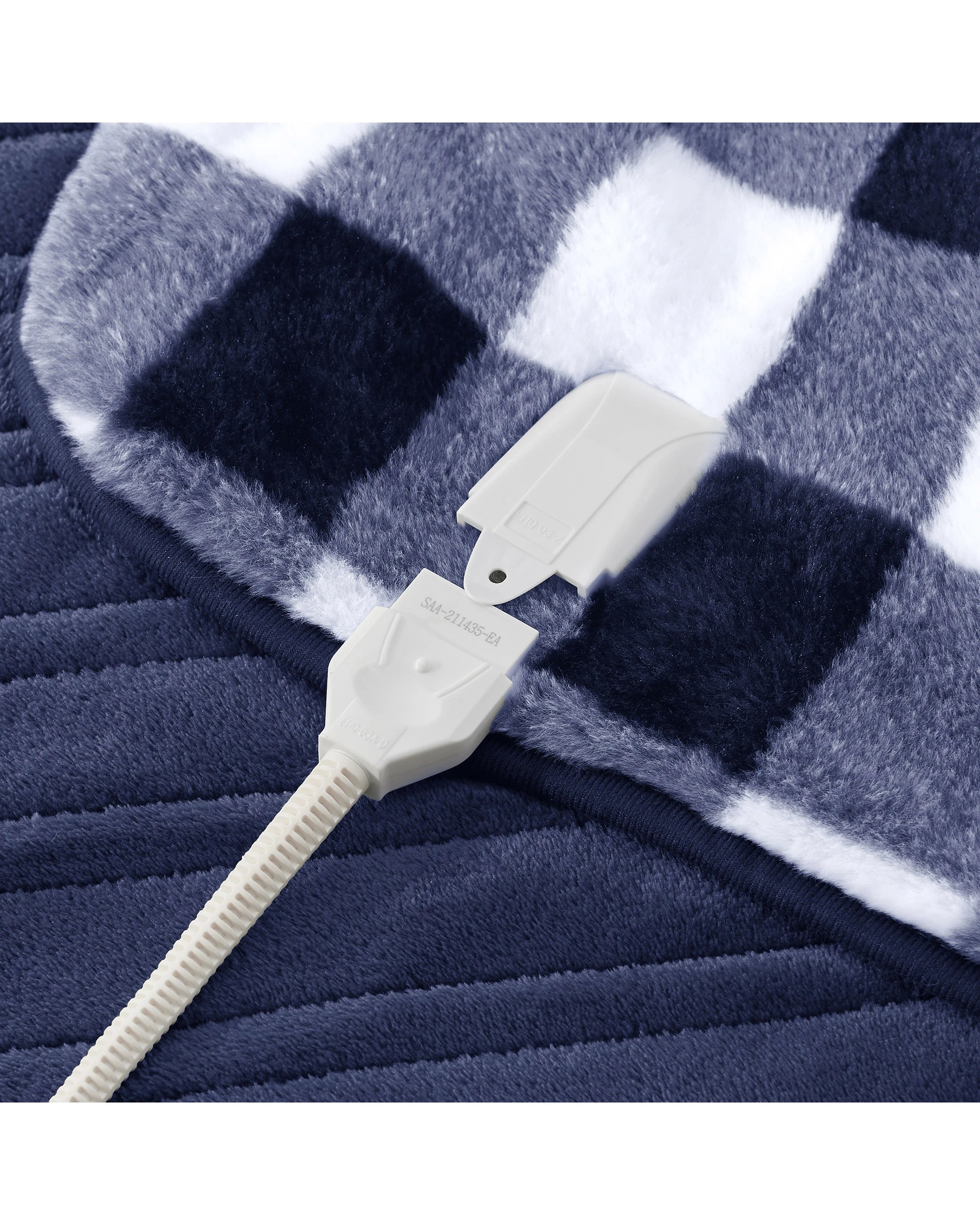 7 Dreamaker Gingham Plush Heated Throw 130x160cm - Midnight Blue, 7 of 9