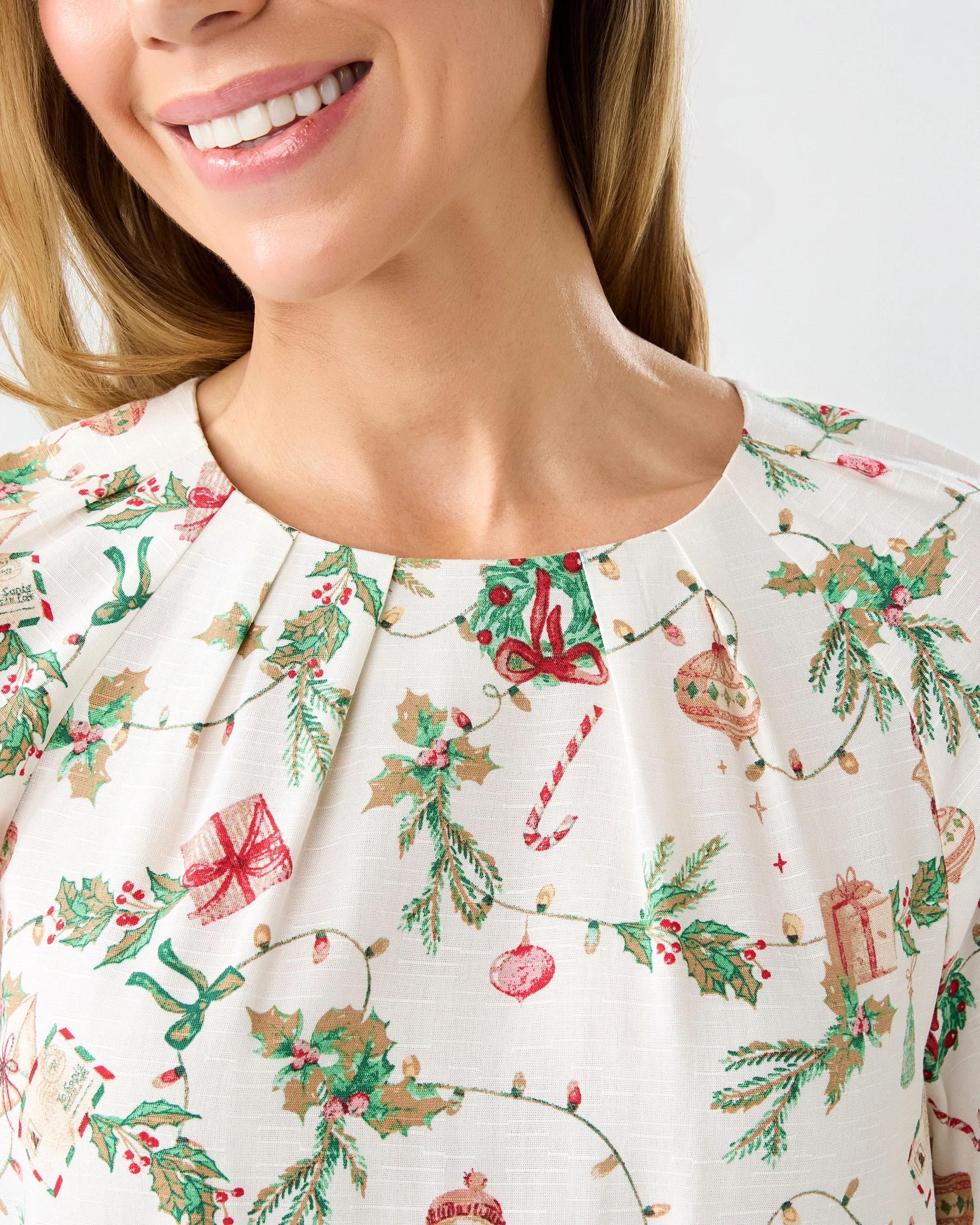 5 Short Sleeve Christmas Tuck Top Fest Cloud, 5 of 7