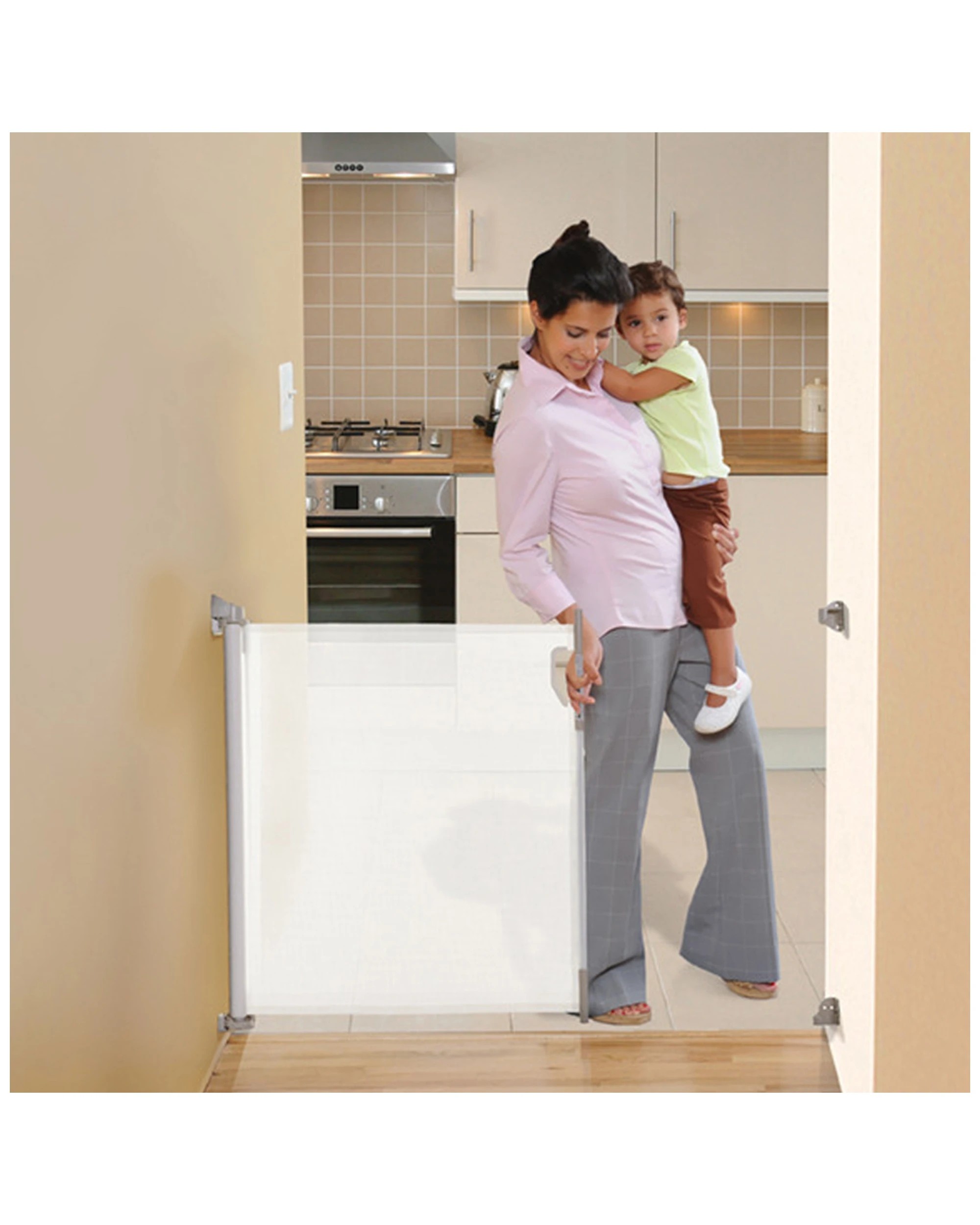 3 Dreambaby Retractable Safety Gate Indoor Outdoor For Children And Pets.
 - White, 3 of 6