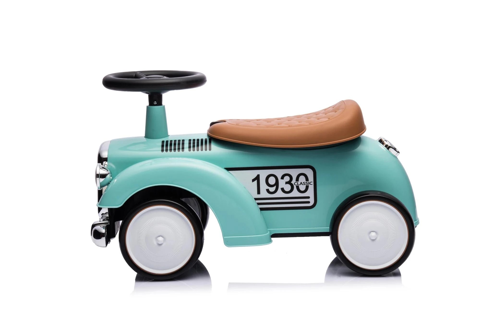 3 Target Retro Ride On - Green, 3 of 7