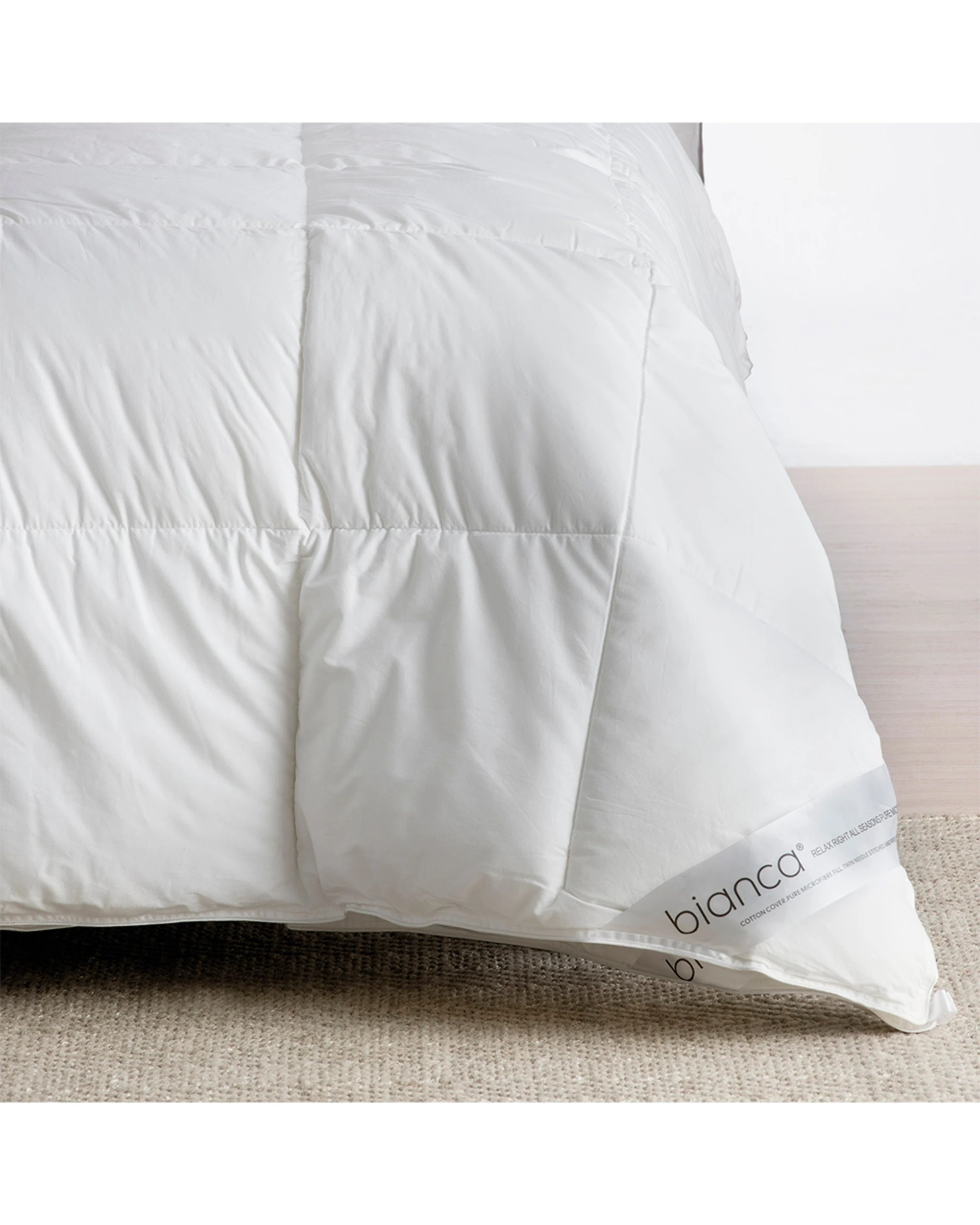 2 Bianca Relax Right Microfibre All Seasons Quilt - Super King Bed - White, 2 of 2