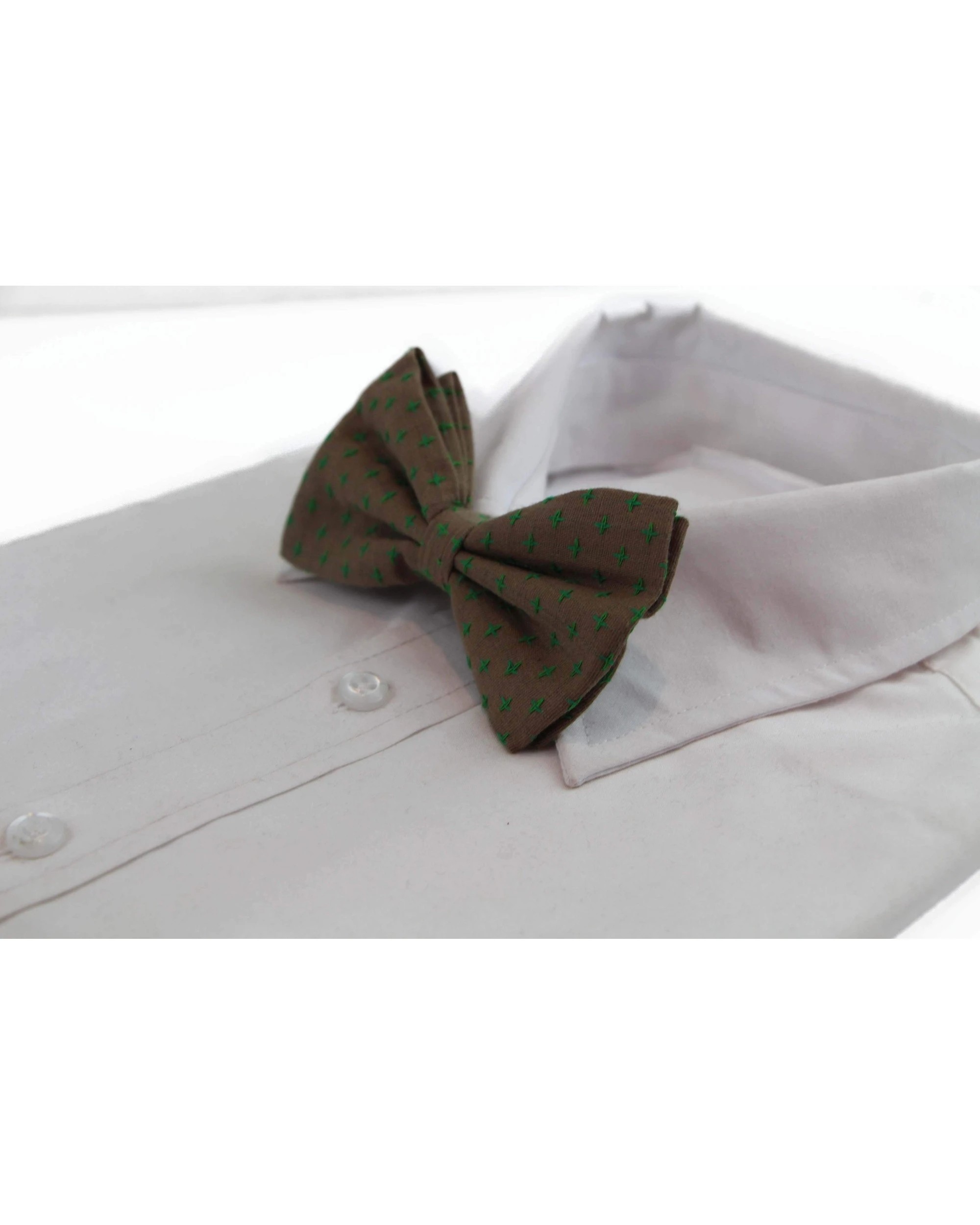 1 Zasel Mens Brown With Green Star Patterned Cotton Bow Tie - Multi, 1 of 4