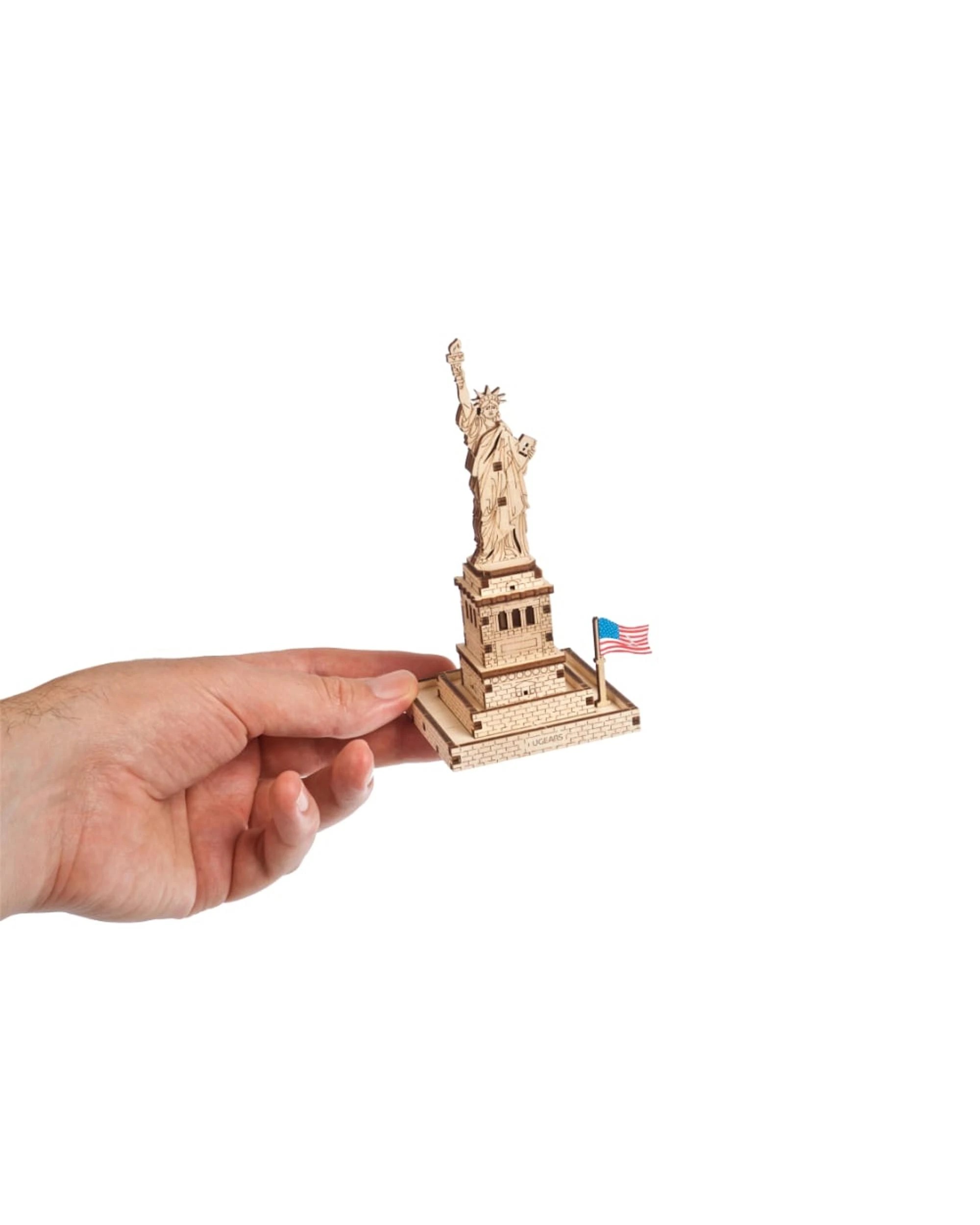 5 UGears Statue of Liberty Model Kit, 5 of 7