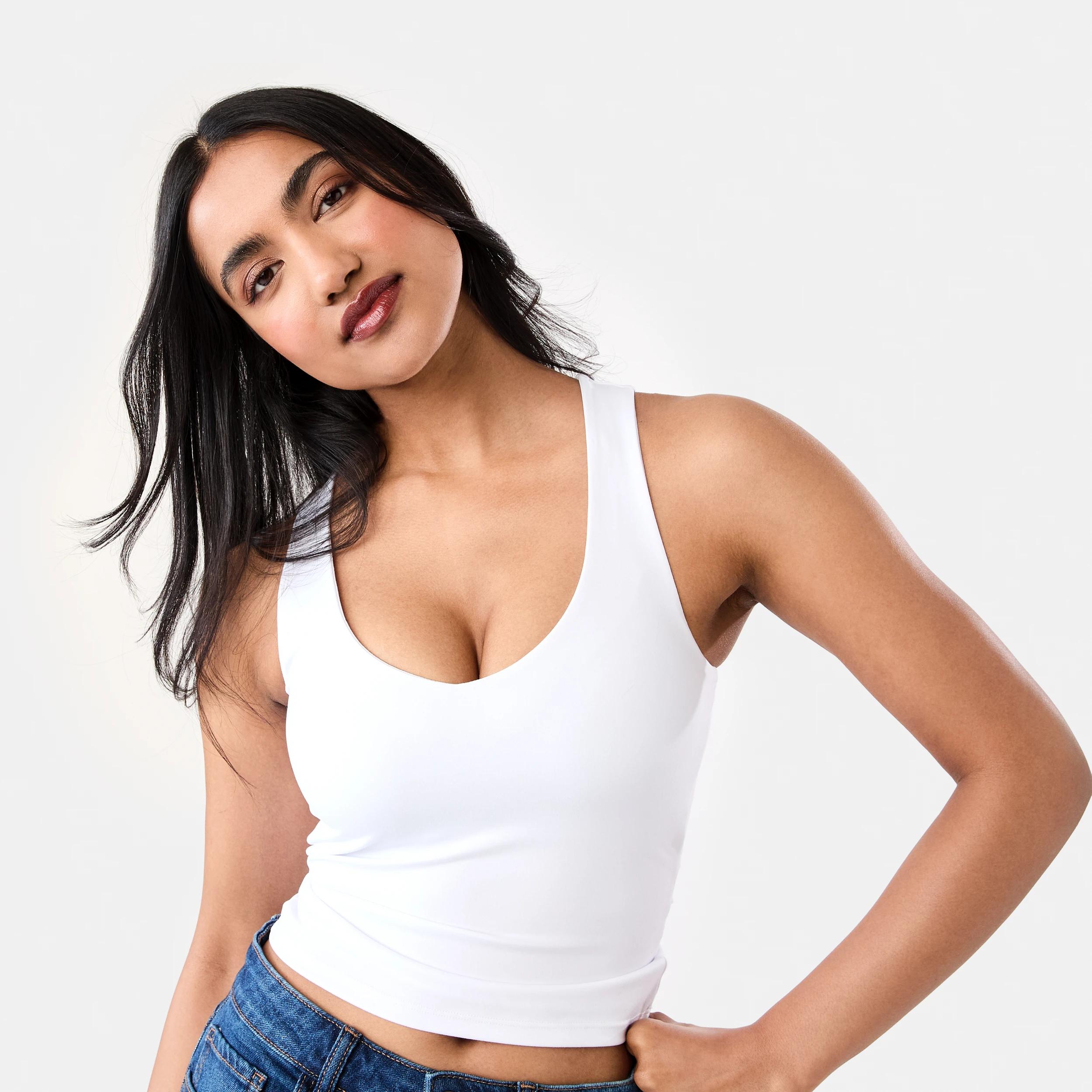 5 Contour V-Neck Shelf Tank White, 5 of 6