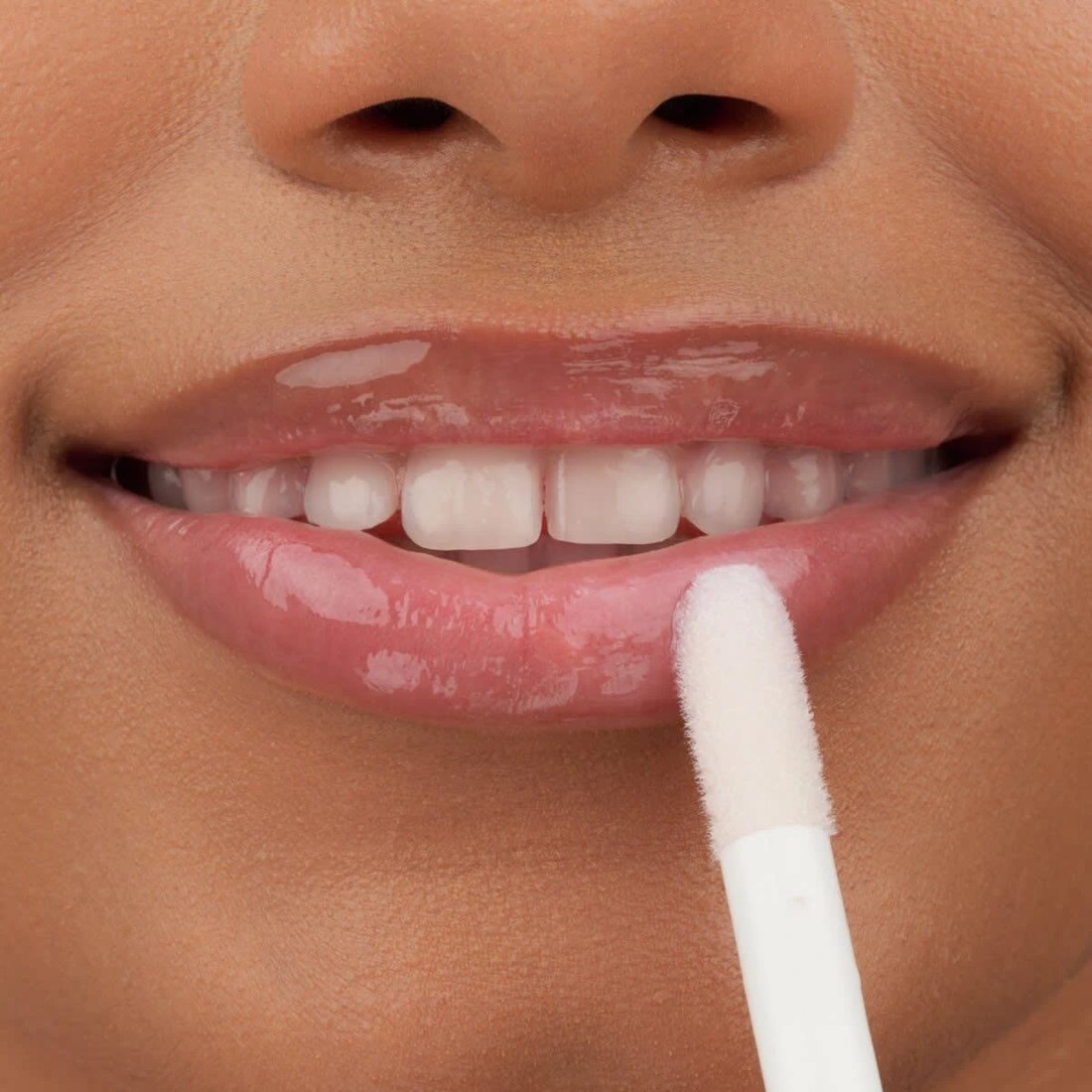 5 Essence Hydra Kiss Lip Oil - Pink 01, 5 of 5