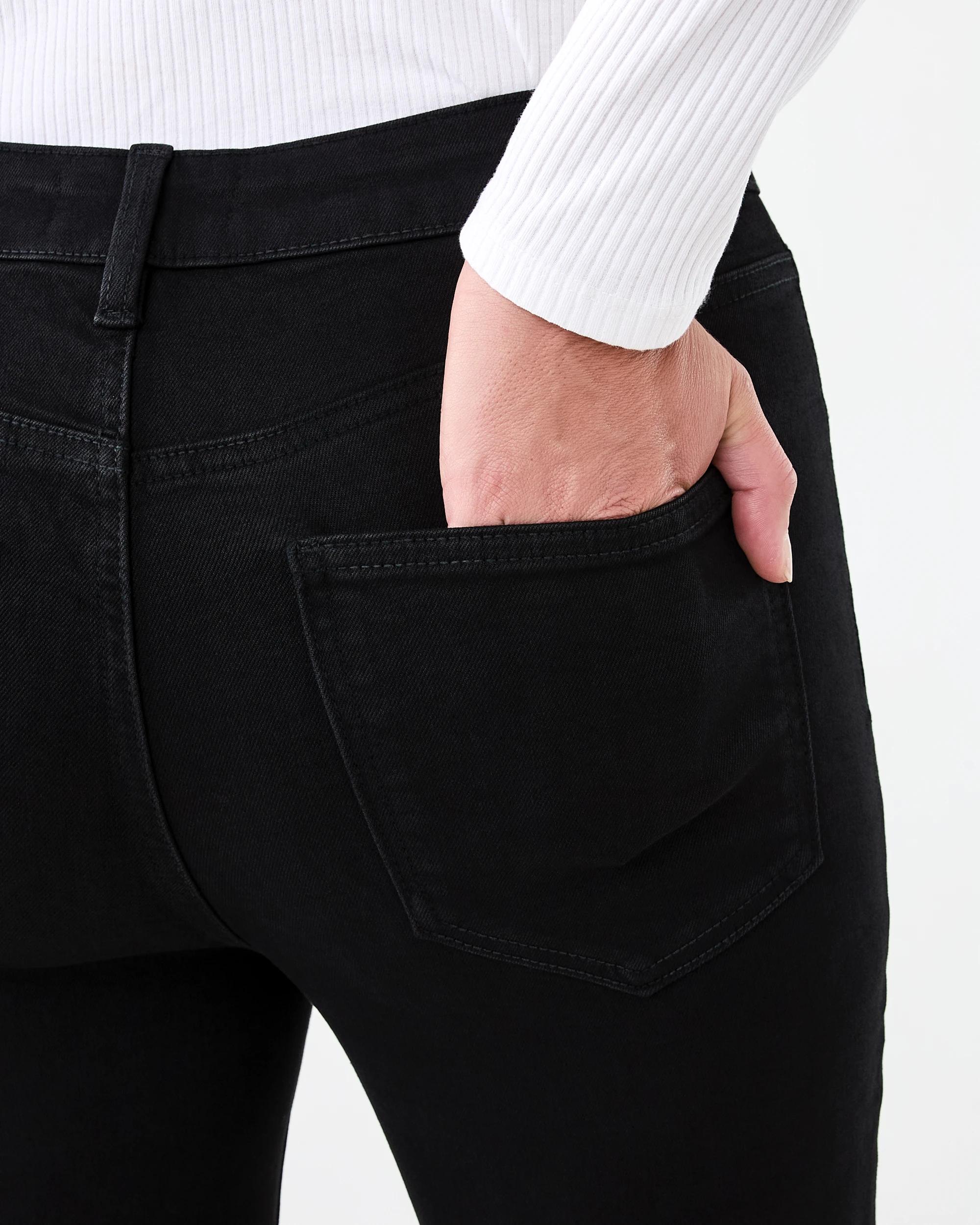 6 Bootcut Jeans Black Wash, 6 of 8