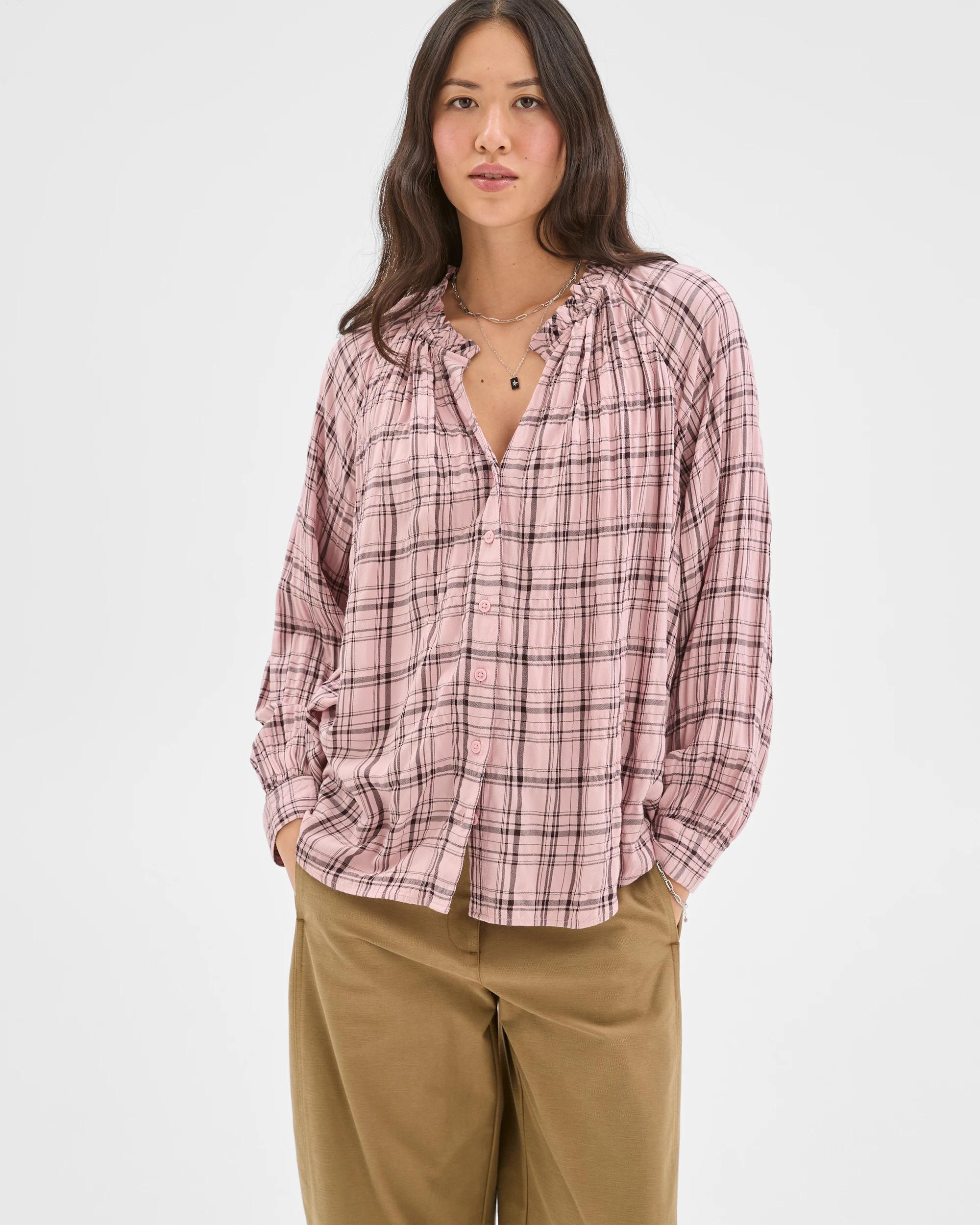 4 Target Woman Long Sleeve Romantic Blouse CHECK, 4 of 7