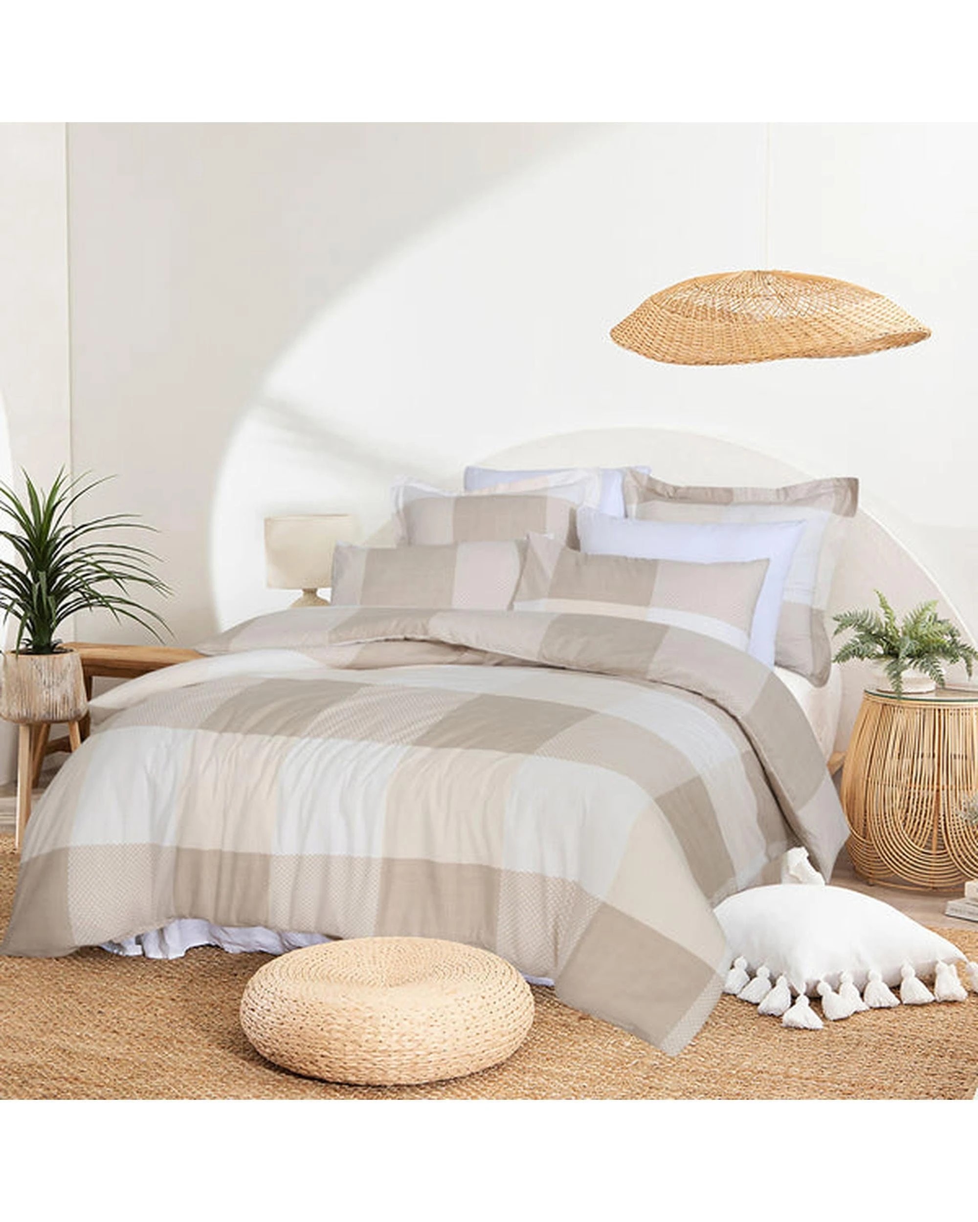 3 Amsons Quilt Cover Set With Extra Standard Pillow Covers - Double Bed - Beige, 3 of 6