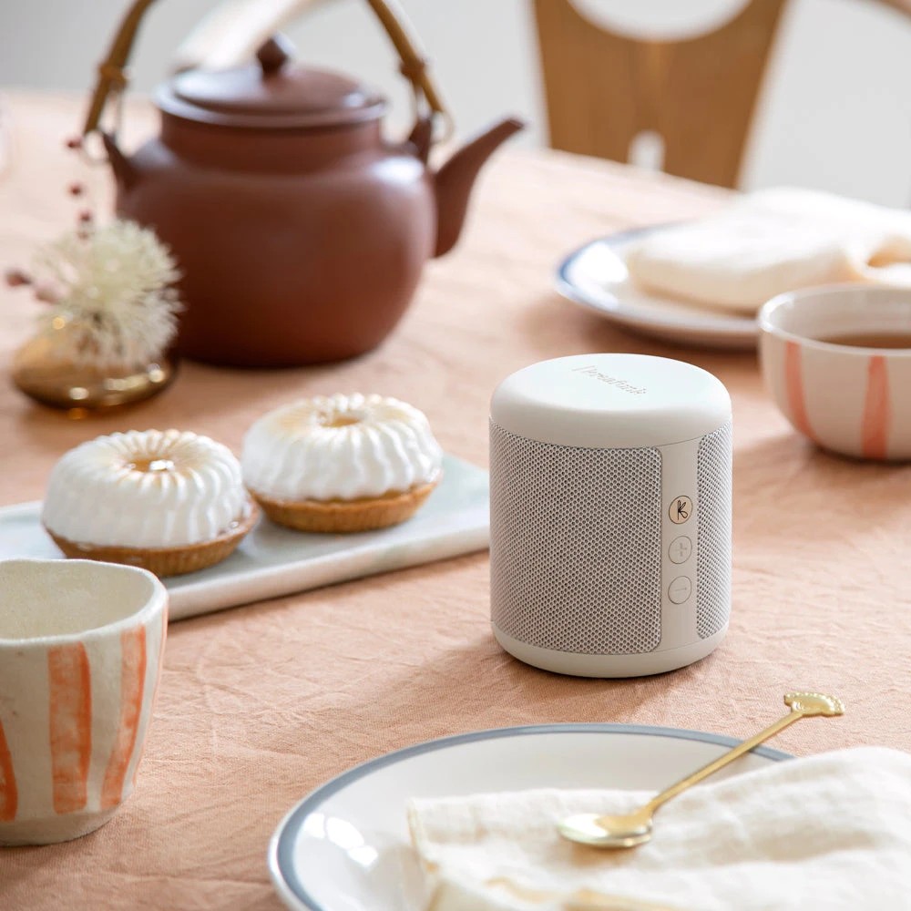 3 Kreafunk Karl Bluetooth Speaker - White, 3 of 4