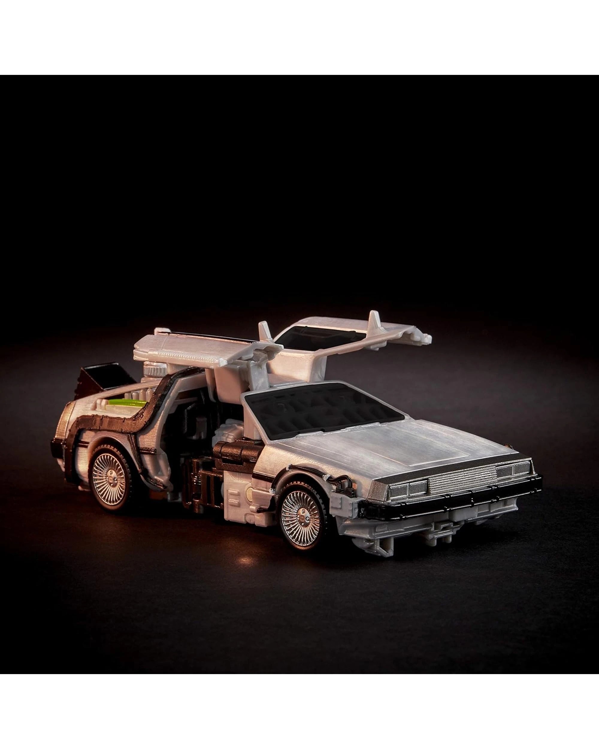 7 Transformers: Generations Back to the Future Mash-Up Gigawatt Action Figure, 7 of 10