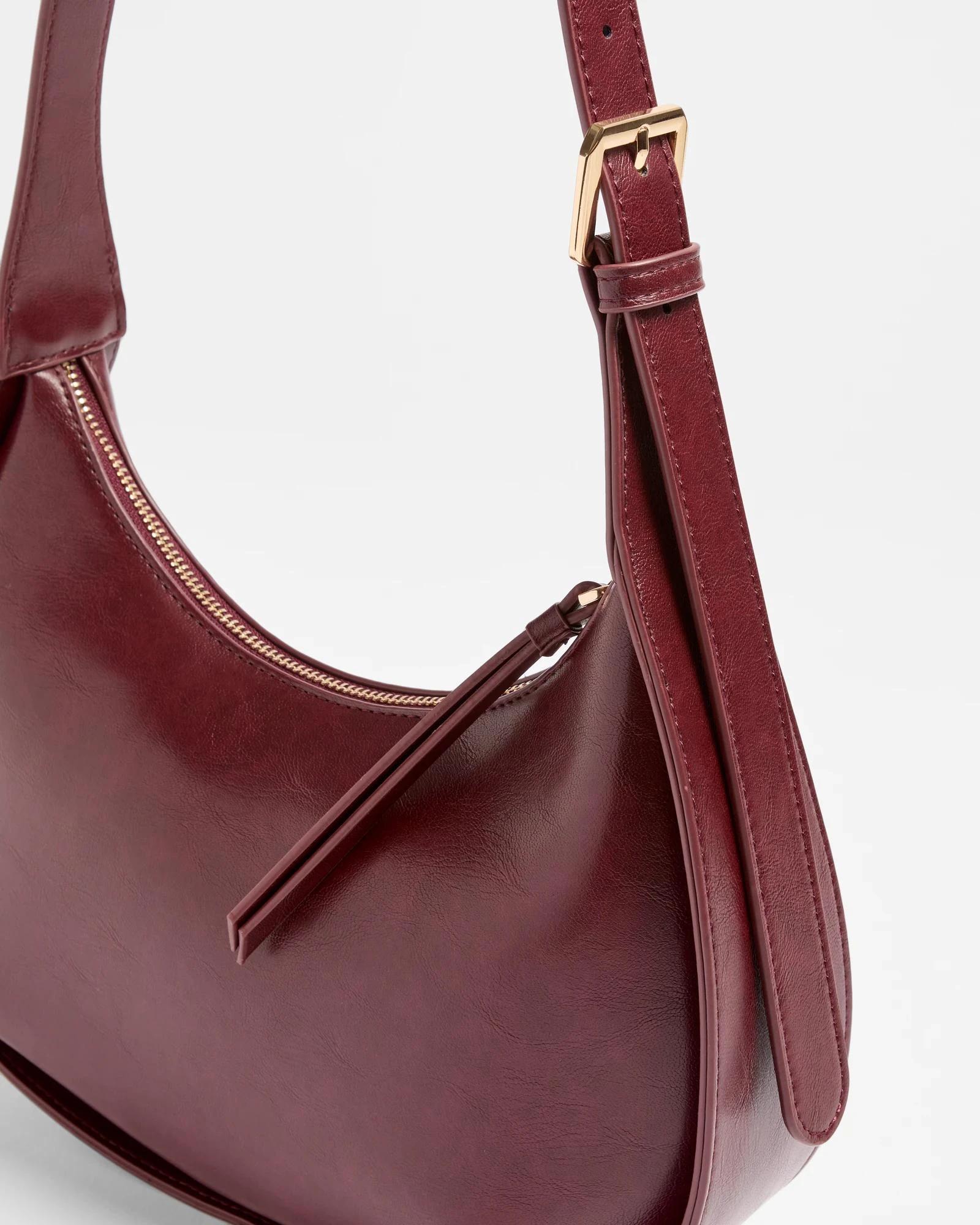 2 Target Half Moon Shoulder Bag BURGUNDY, 2 of 2