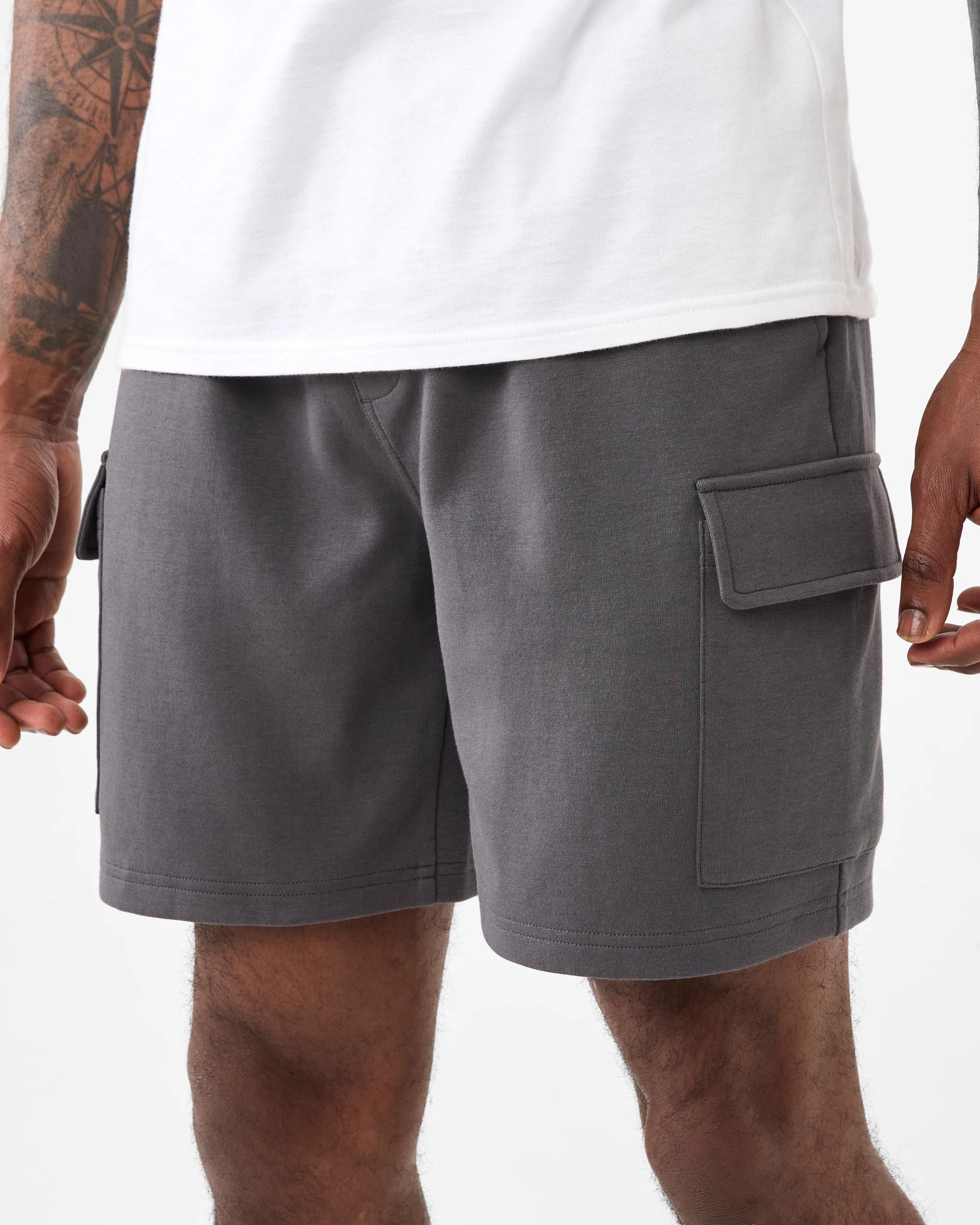 2 Interlock Cargo Shorts Gry Iron, 2 of 7