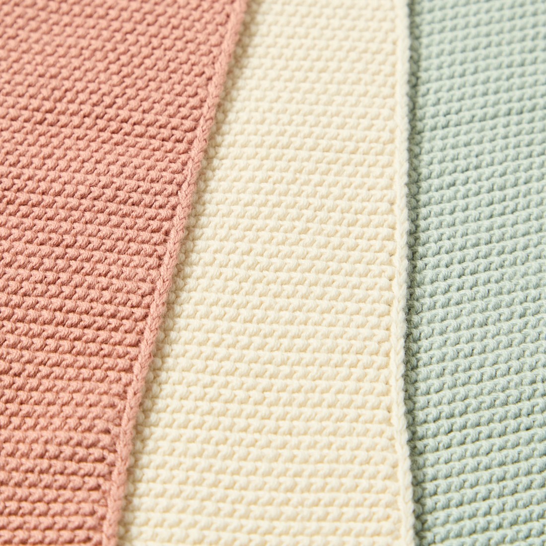 2 Pack of 3 Knitted Dish Cloths, 2 of 5