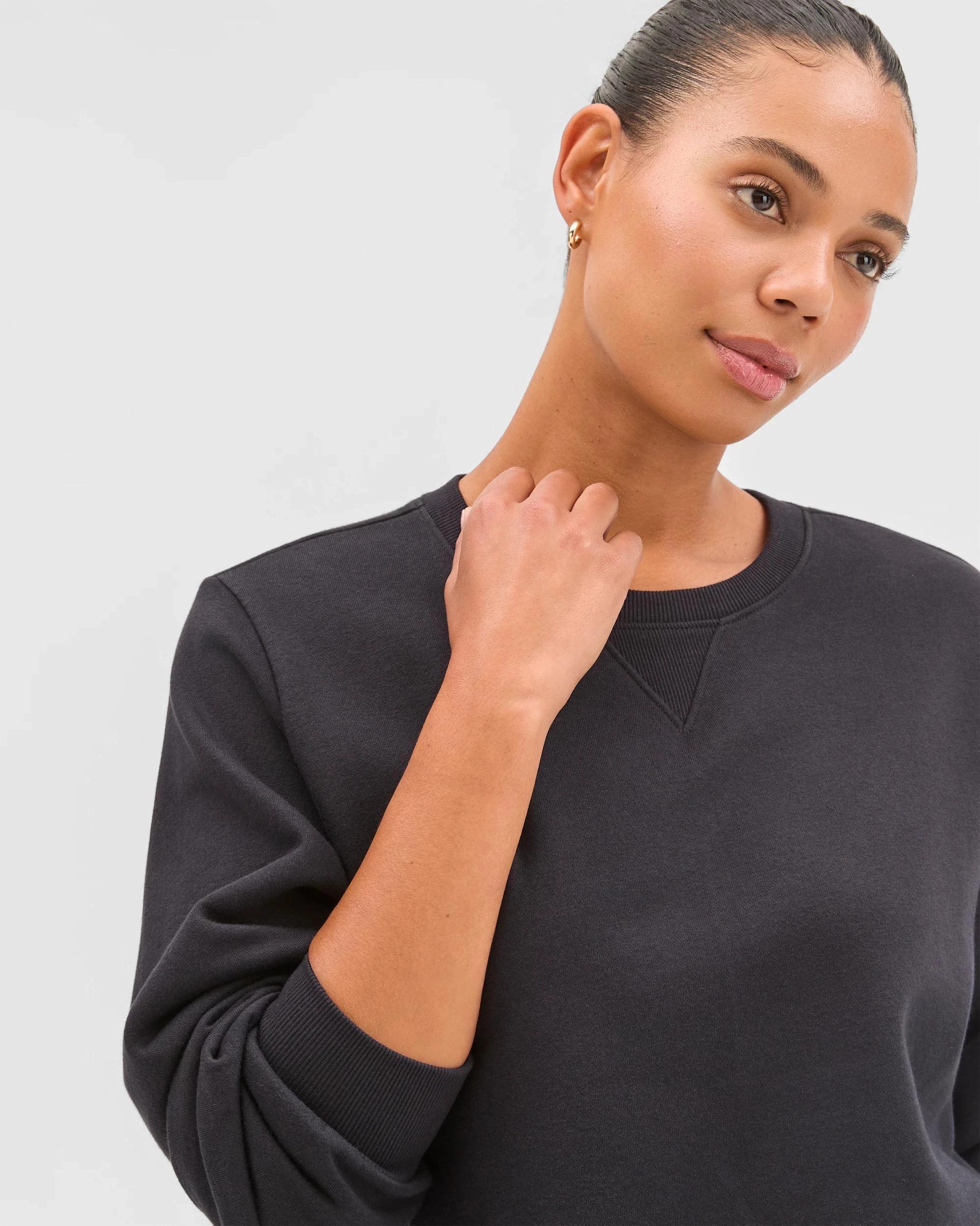 3 Target Active Australian Cotton Blend Fleece Sweat Top BLACK, 3 of 5