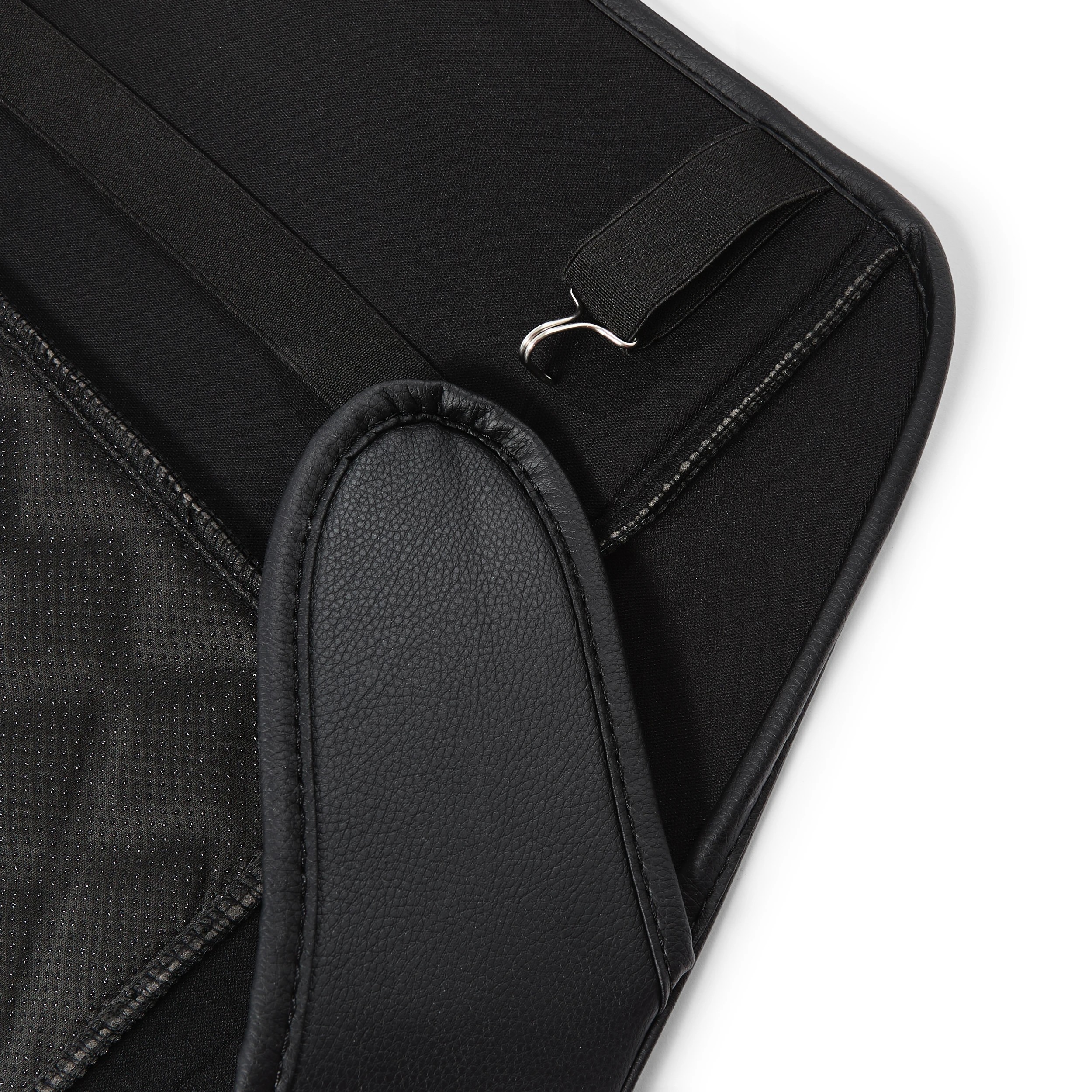 3 Seat Protector, 3 of 9