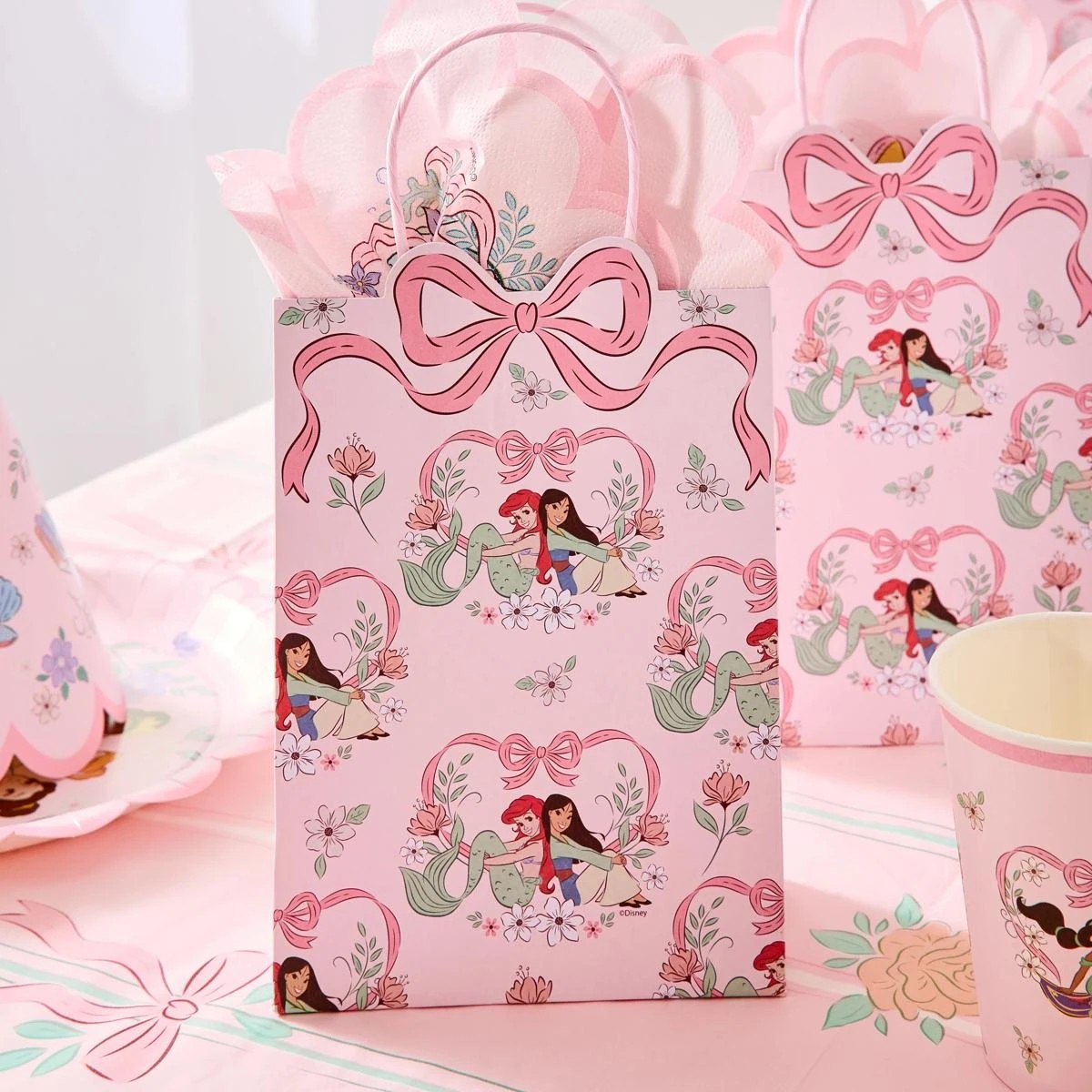 2 100 Piece Disney Princess Party Box, 2 of 9