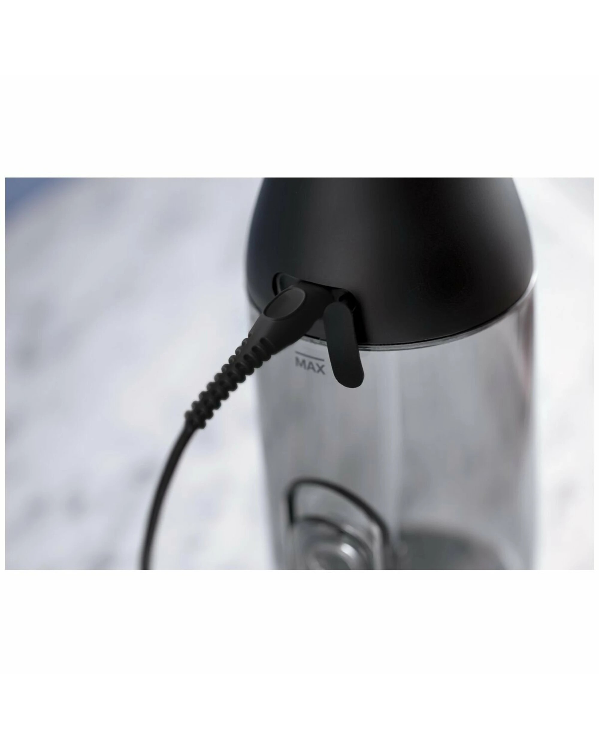 3 Philips Sonicare Cordless Power Flosser Black, 3 of 5