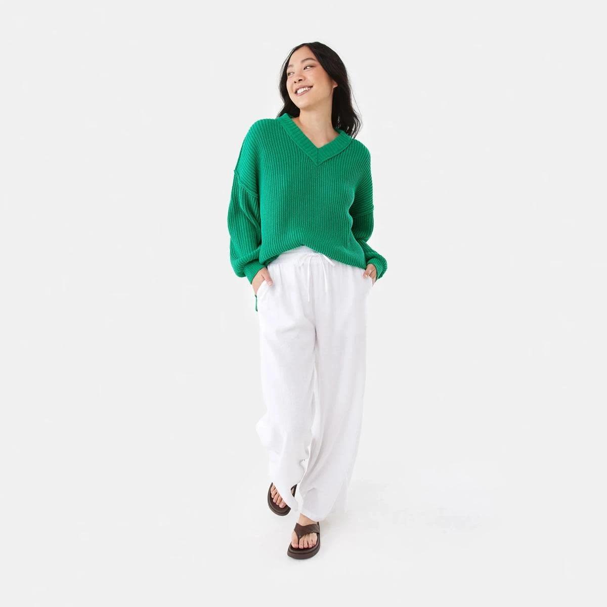 2 Chenille V-Neck Jumper SIMPLY GREEN, 2 of 9